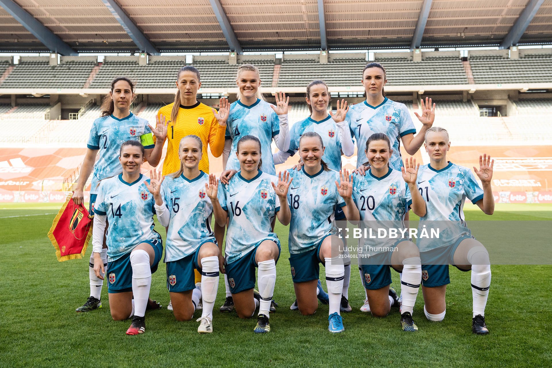 Norway's starting eleven pose for a team photo