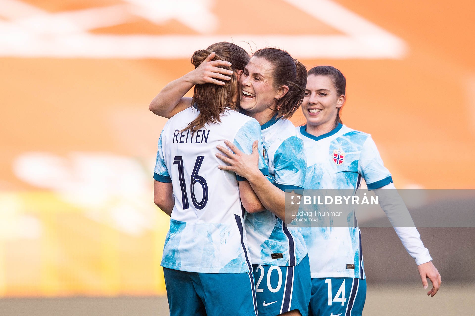 Guro Reiten of Norway celebrates