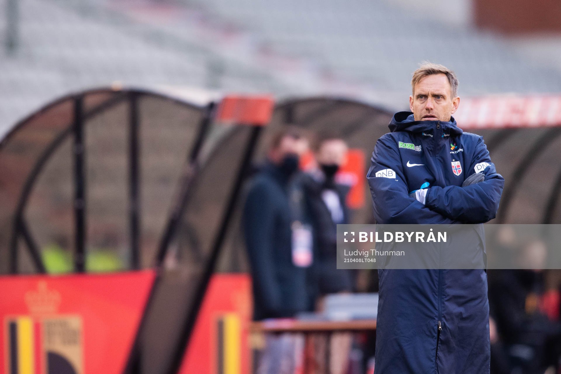 coach Martin Sjögren of Norway