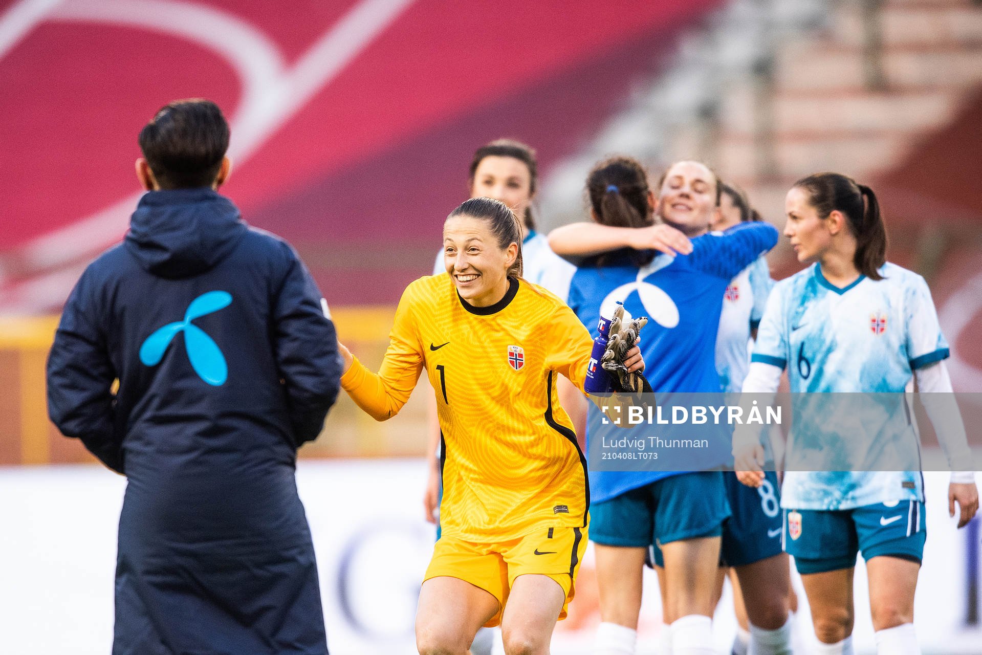 goalkeeper Cecilie Fiskerstrand of Norway celebrate after the international friendly football match between Belgium and Norway on April 8, 2021 in Brussels.