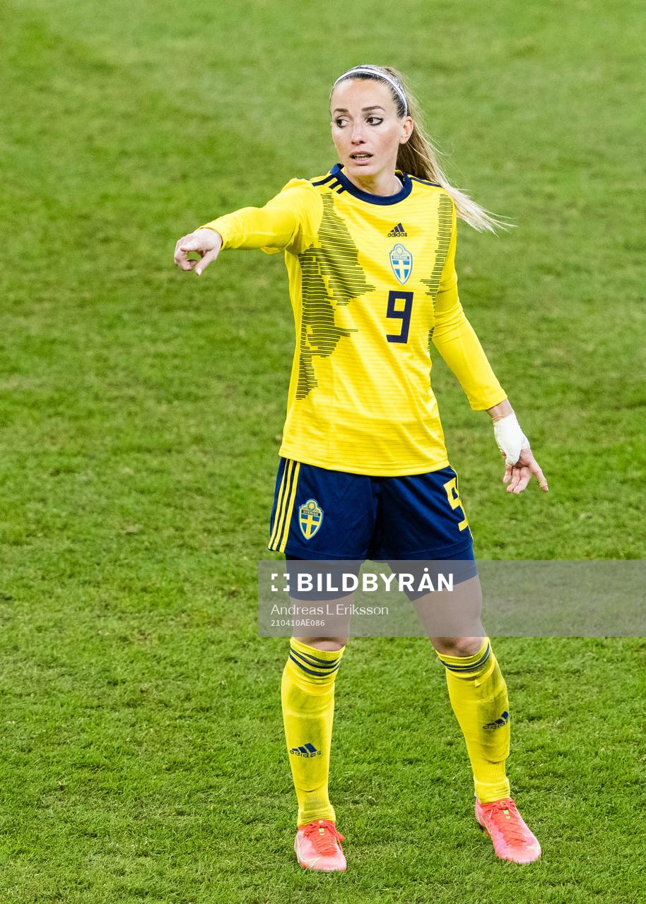 Kosovare Asllani of Sweden