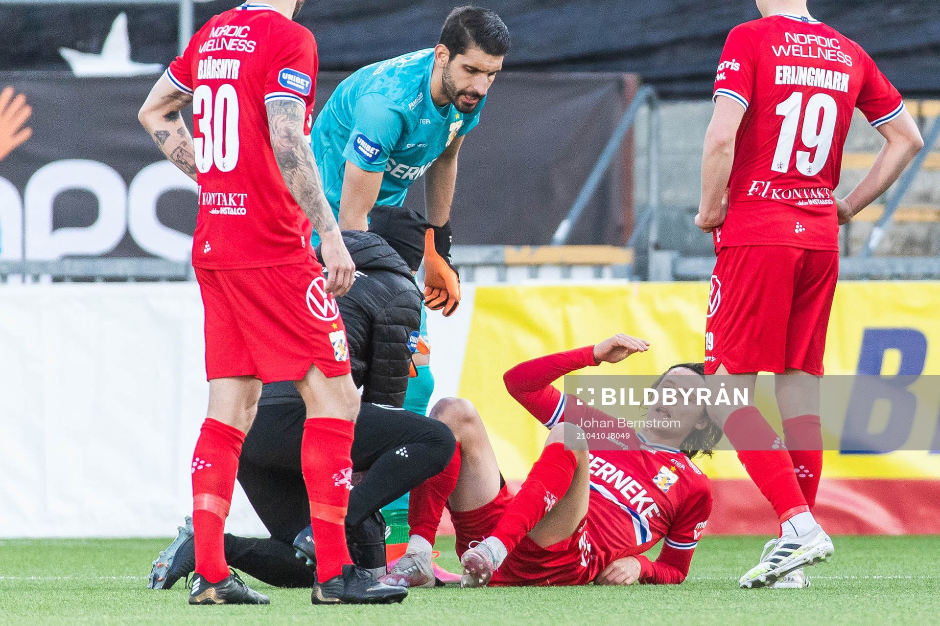 IFK Göteborgs Simon Thern har ont