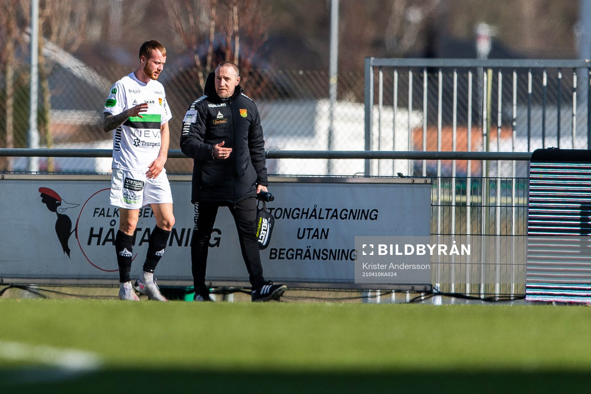 GAIS Daniel Sterner kliver av