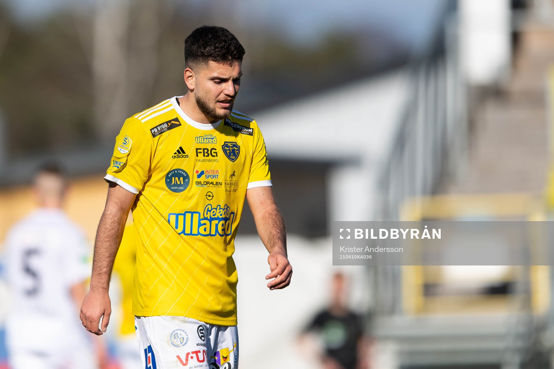 Falkenbergs Edi Sylisufaj deppar