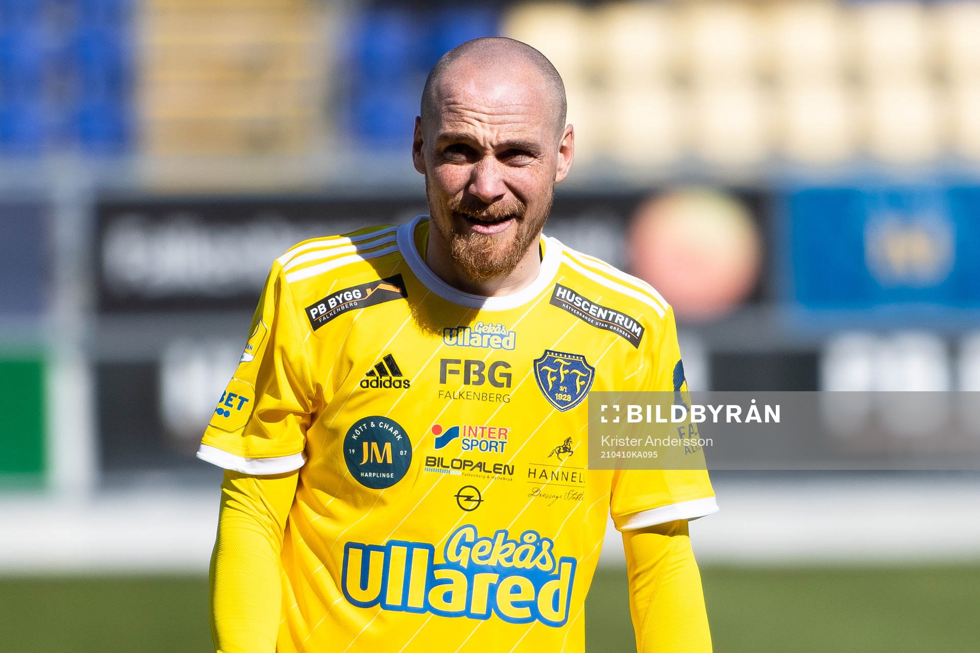 Falkenbergs Christoffer Carlsson före fotbollsmatchen i