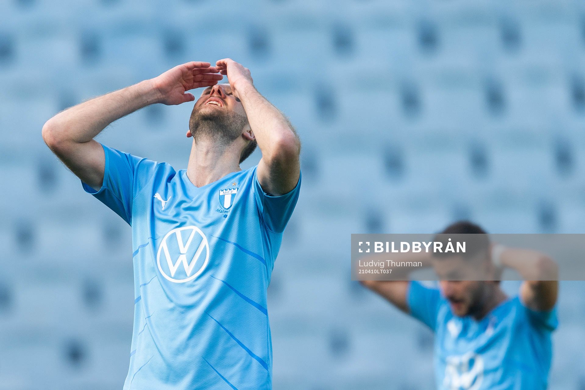 Malmö FFs Ola Toivonen och Antonio Colak deppar
