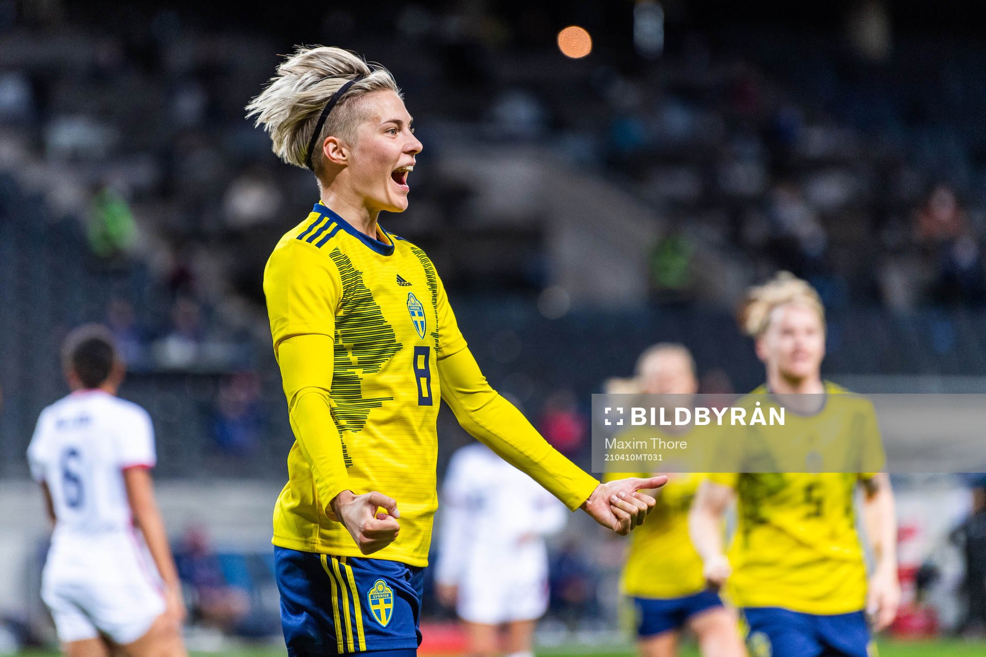 Lina Hurtig of Sweden celebrates scoring 1-0