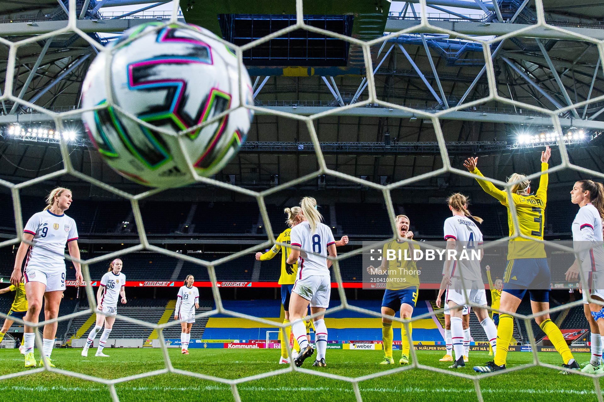 Nilla Fischer and Linda Sembrant of Sweden celebrate
