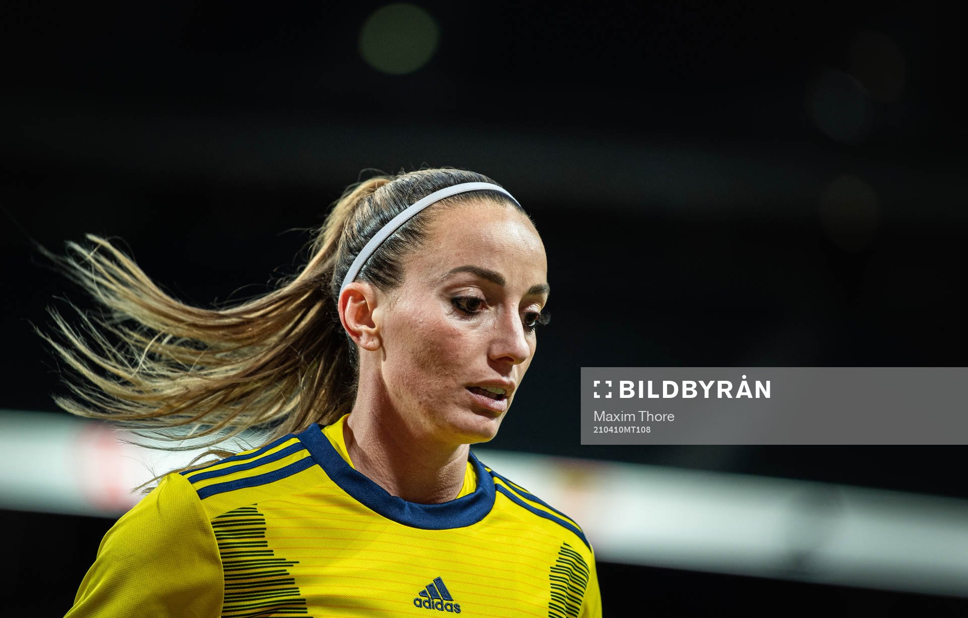 Kosovare Asllani of Sweden