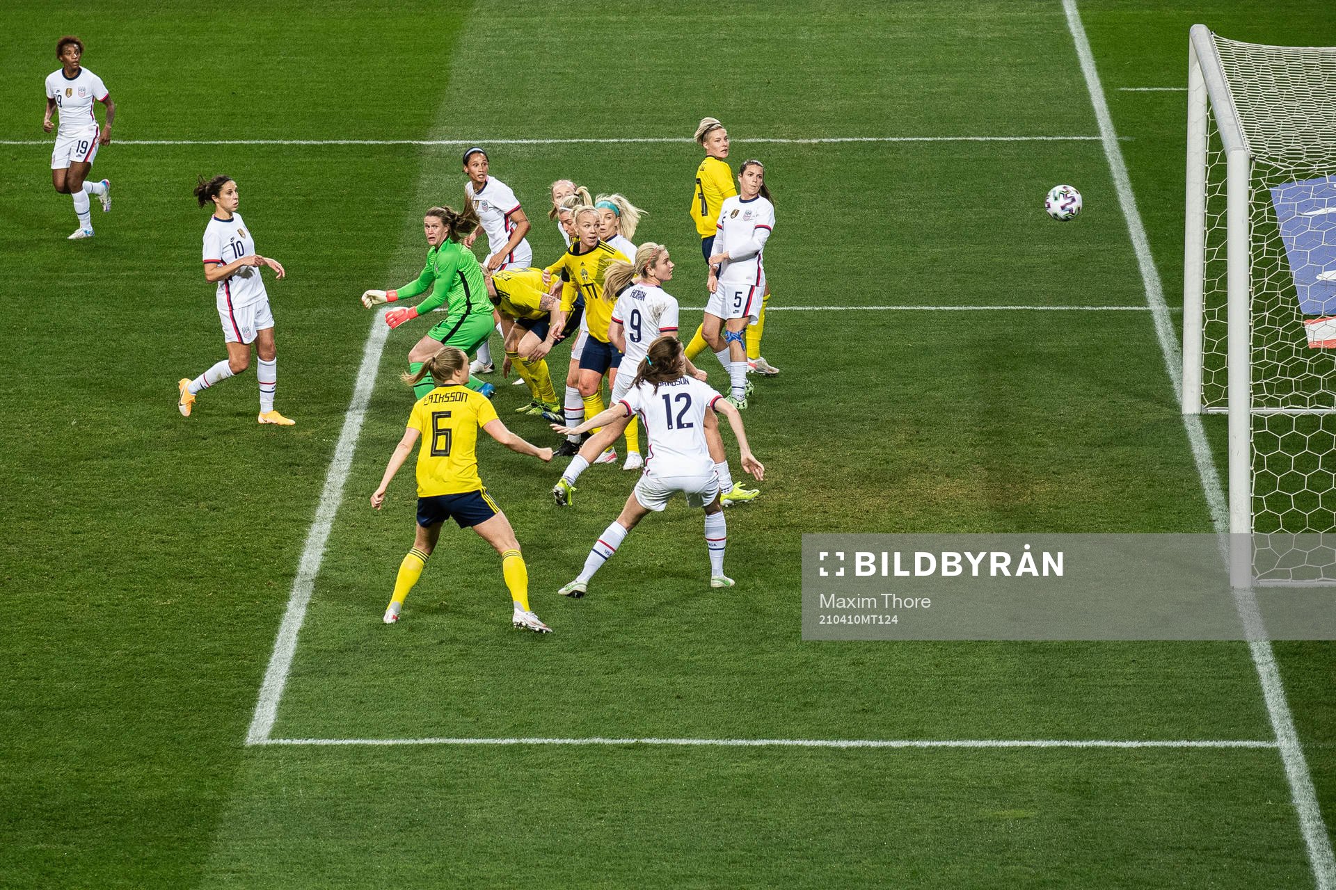 Lina Hurtig of Sweden scores the 1-0 goal