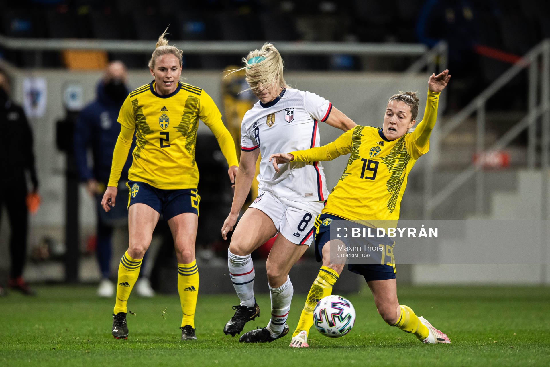 Jonna Andersson and Filippa Angeldahl of Sweden against