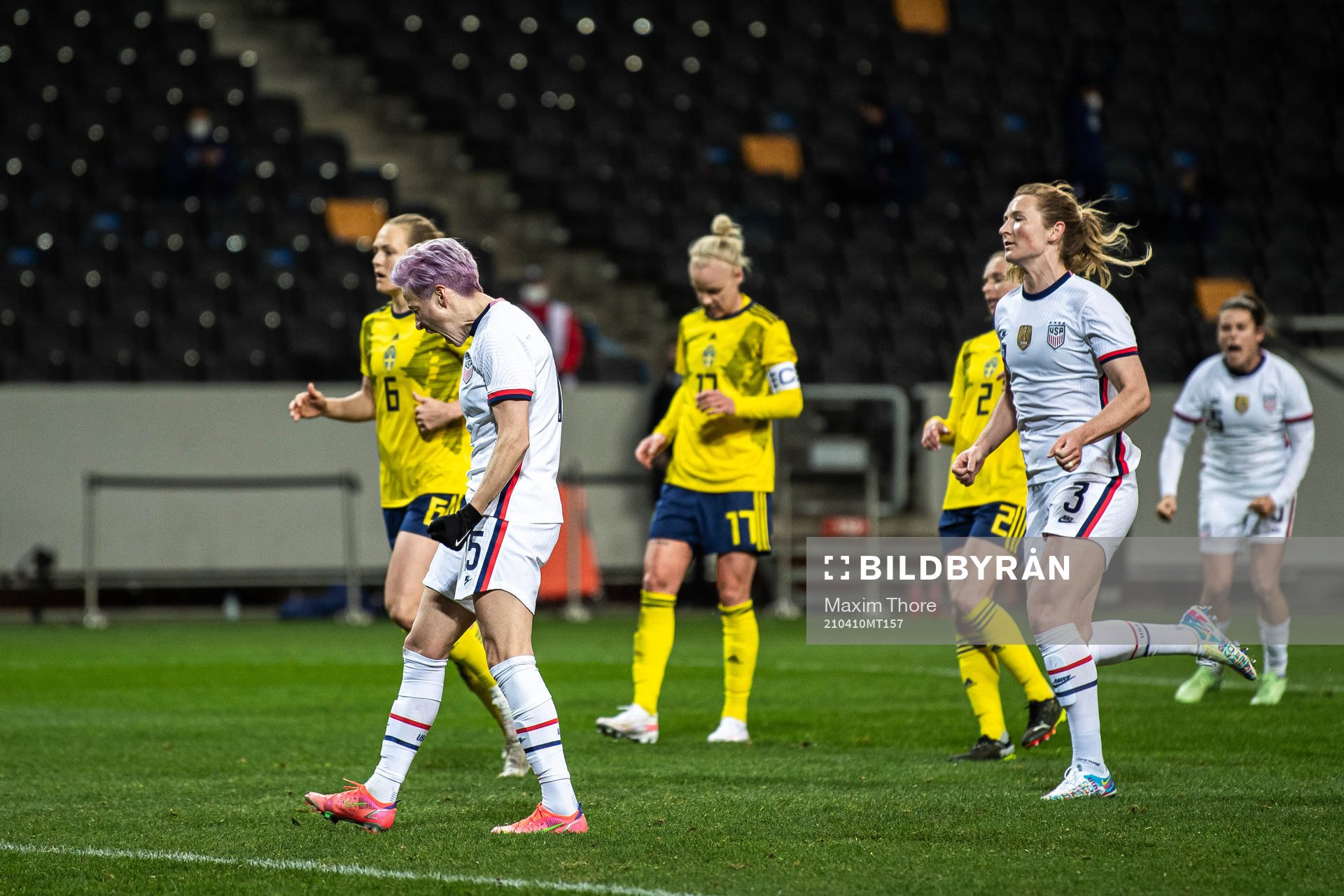 Megan Rapinoe of USA celebrates