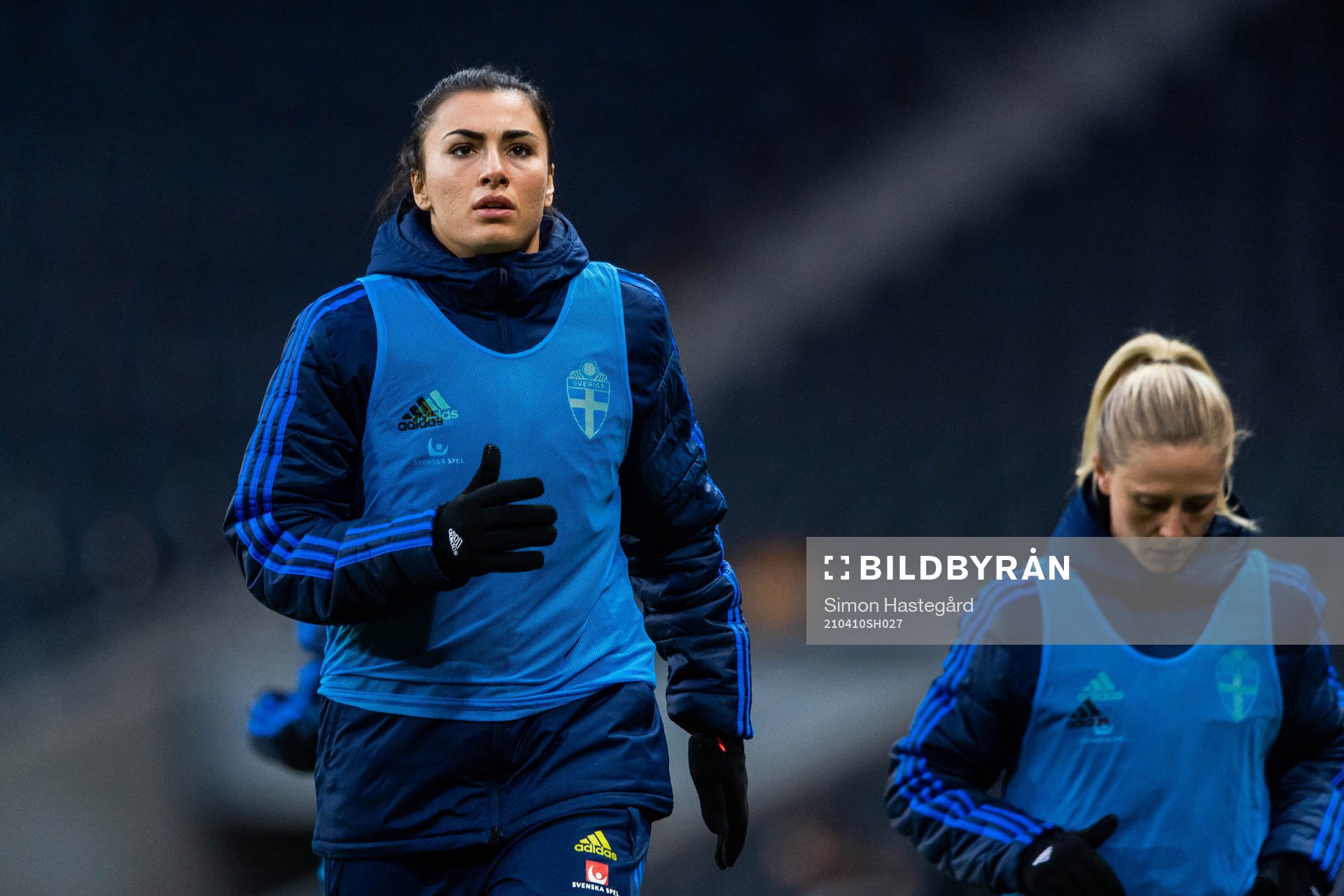 Goalkeeper Zecira Musovic of Sweden warms up