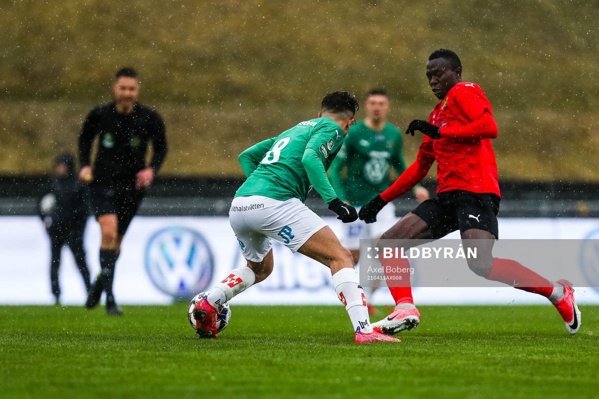 Jönköpings Moustafa Zeidan och Vasalunds Mai Traore