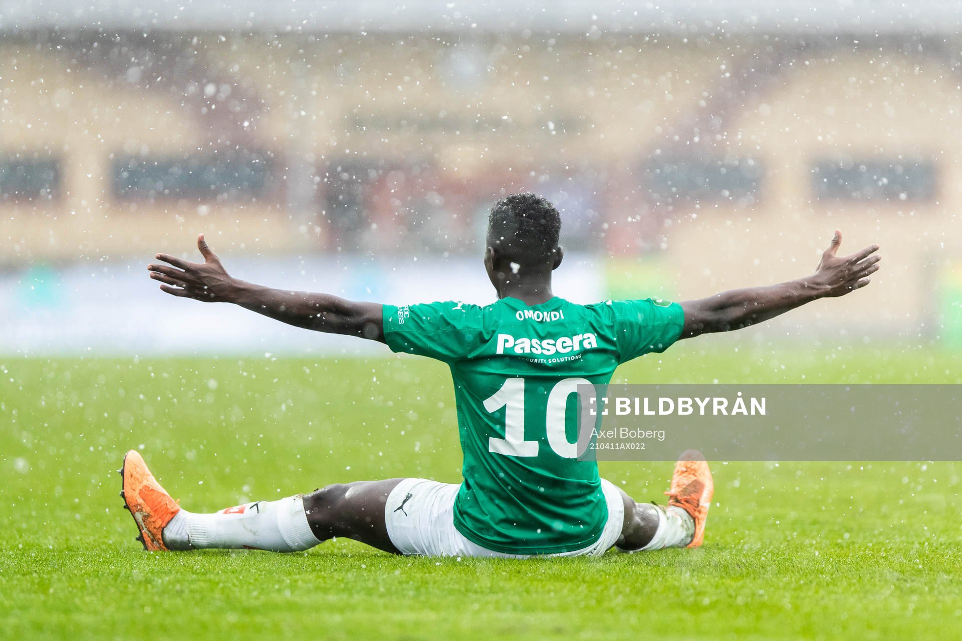 Jönköpings Eric Johana Omondi jublar
