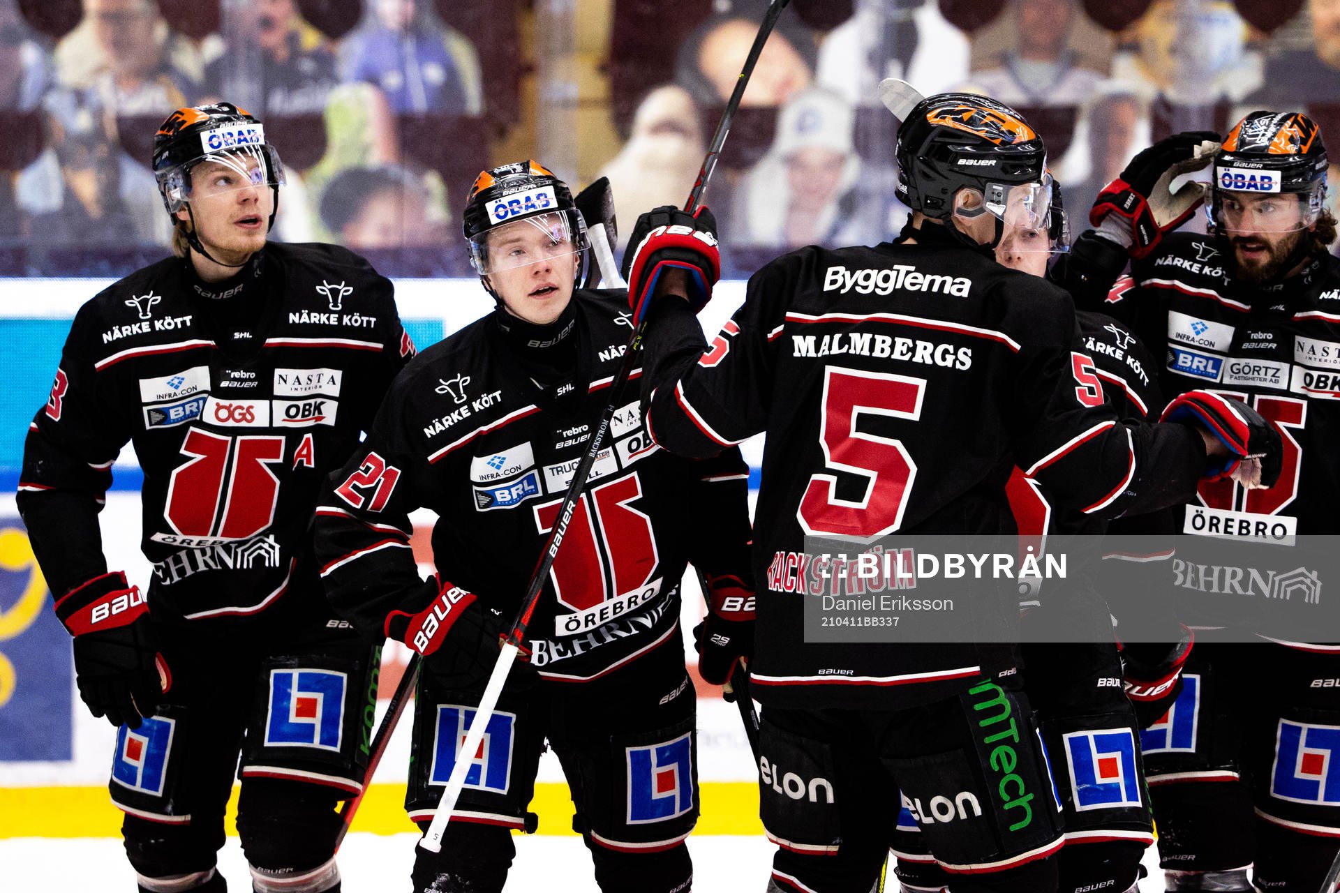 Örebros Linus Öberg jublar