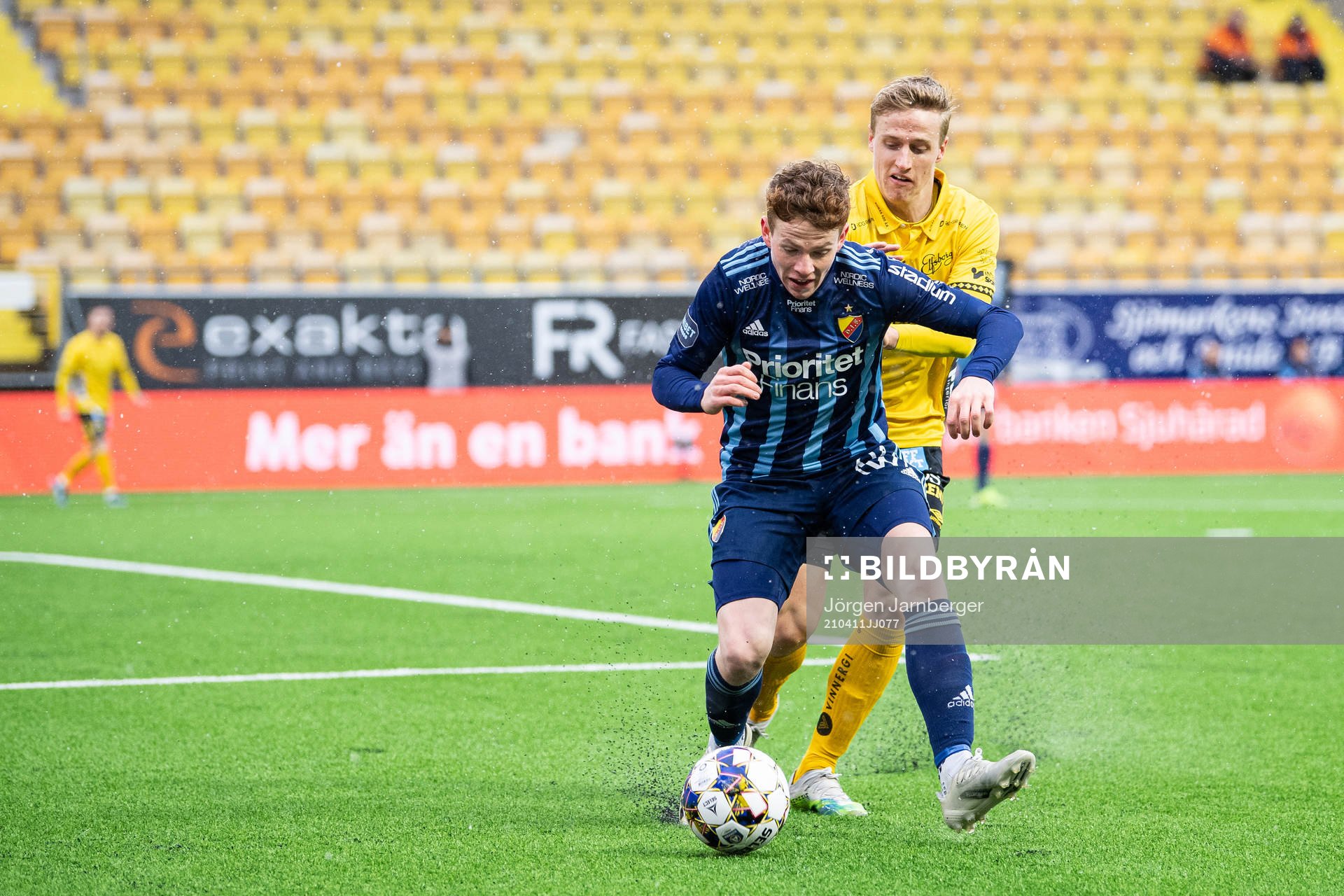 Djurgårdens Aslak Witry och Elfsborgs Jeppe Møldrup Okkels