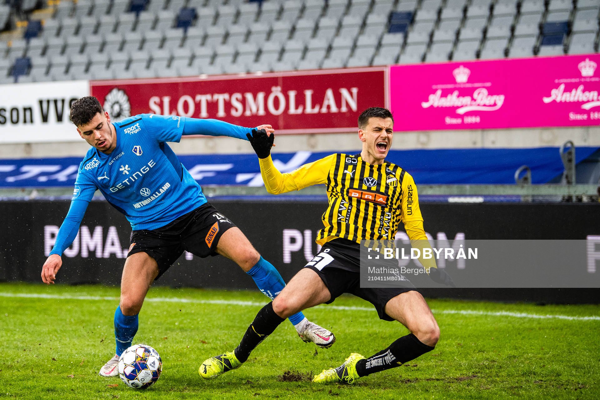 Halmstads Edvin Kurtulus och Häckens Alexander Jeremejeff