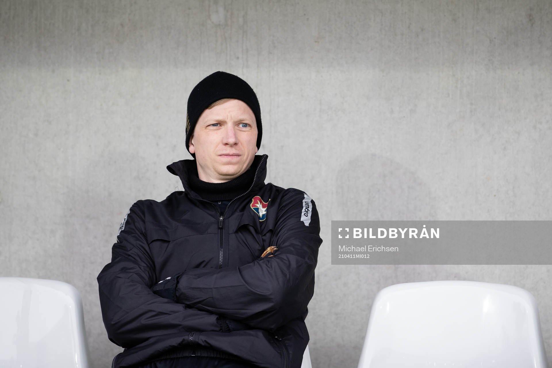 Örgrytes assisterande tränare Johan Mattsson innan