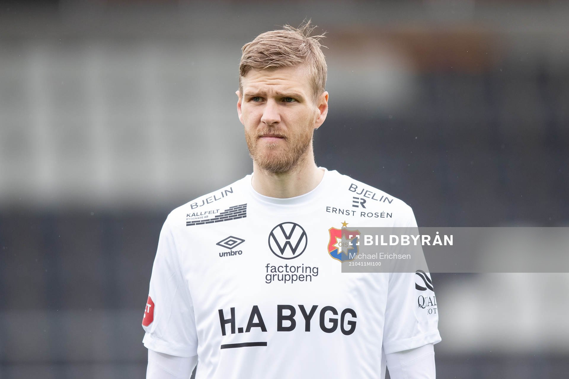 Örgrytes målvakt Fredrik Andersson på line up innan