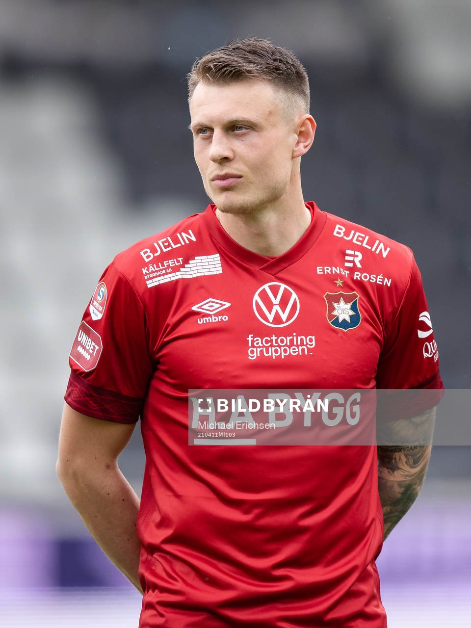 Örgrytes Marcus Haglind Sangré på line up innan fotbollsmatchen i Superettan mellan Örgryte och Öster den 11 april 2021 i Göteborg. 
