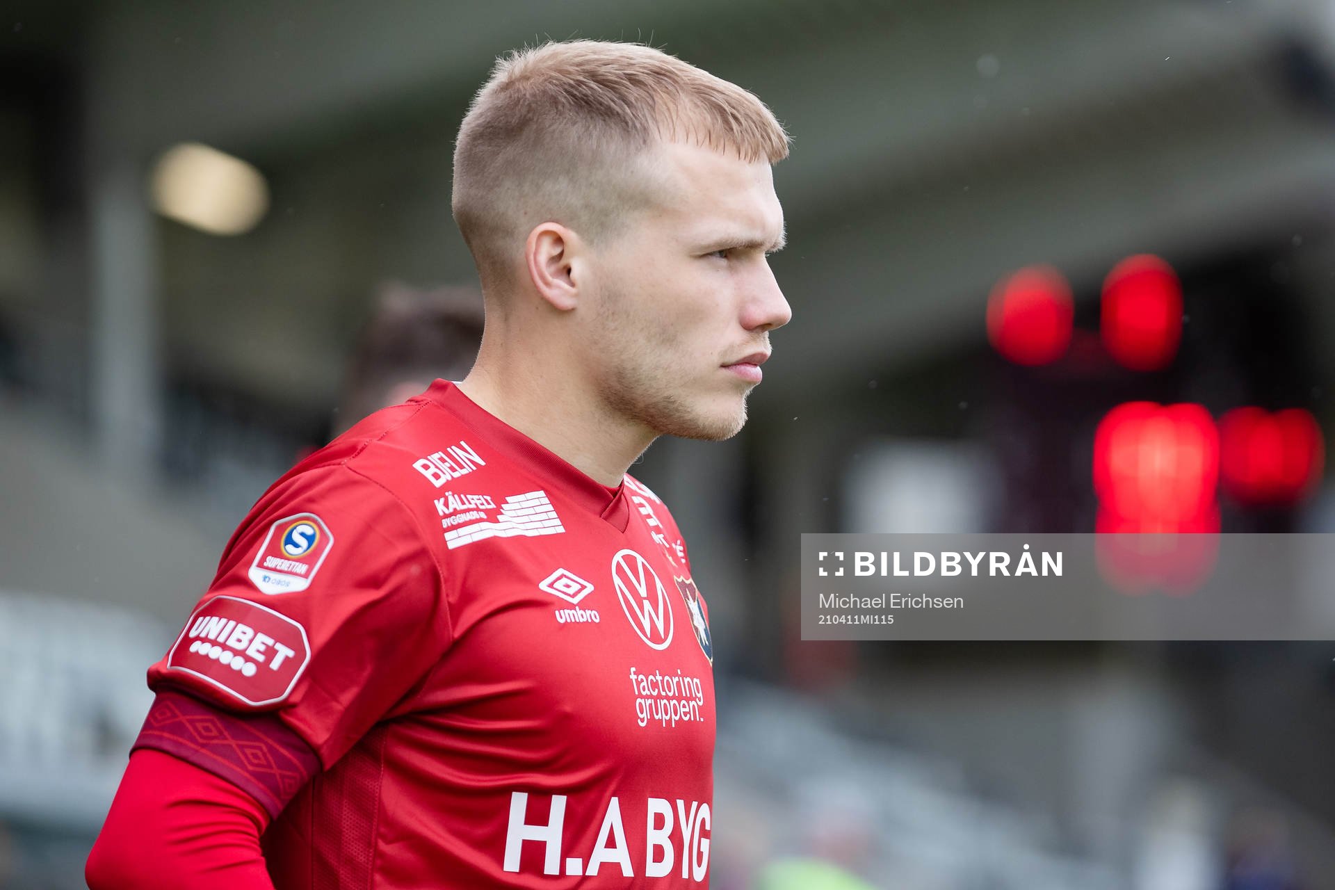 Örgrytes Hampus Dahlqvist innan fotbollsmatchen i