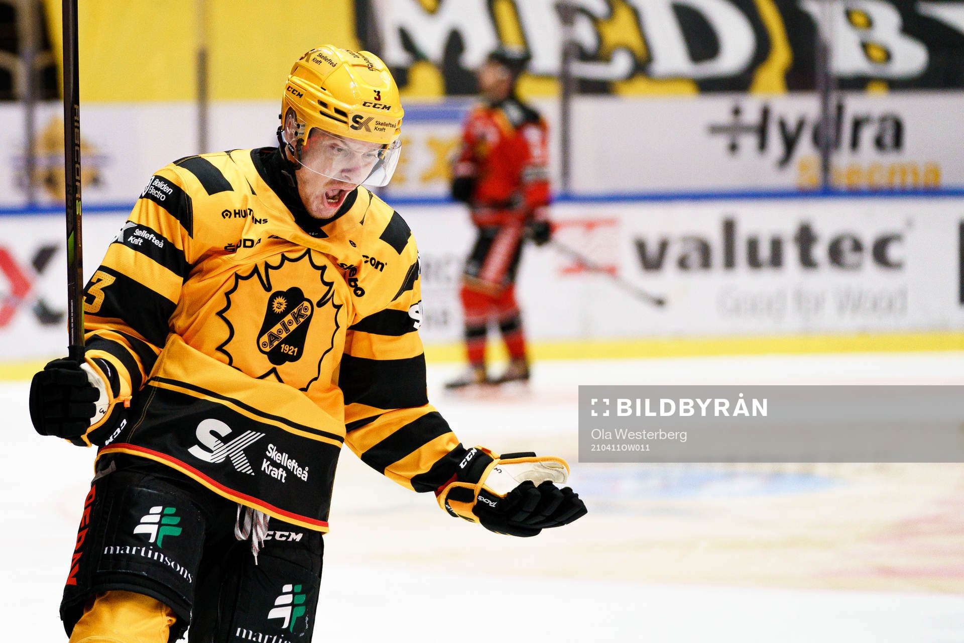 Skellefteås Niclas Burström jublar
