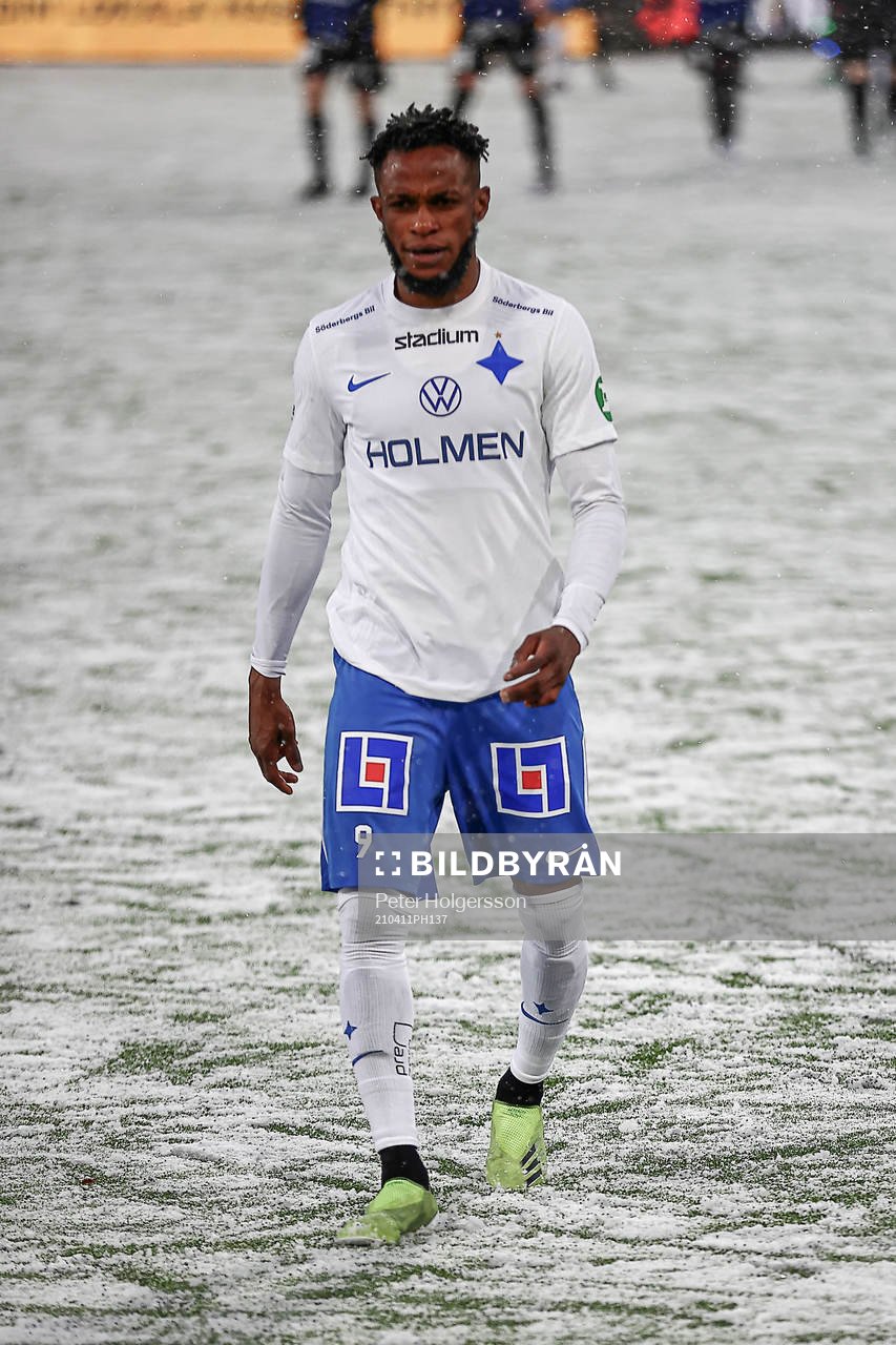 IFK Norrköpings Samuel Adegbenro under fotbollsmatchen i Allsvenskan mellan IFK Norrköping och Sirius den 11 april 2021 i Norrköping.