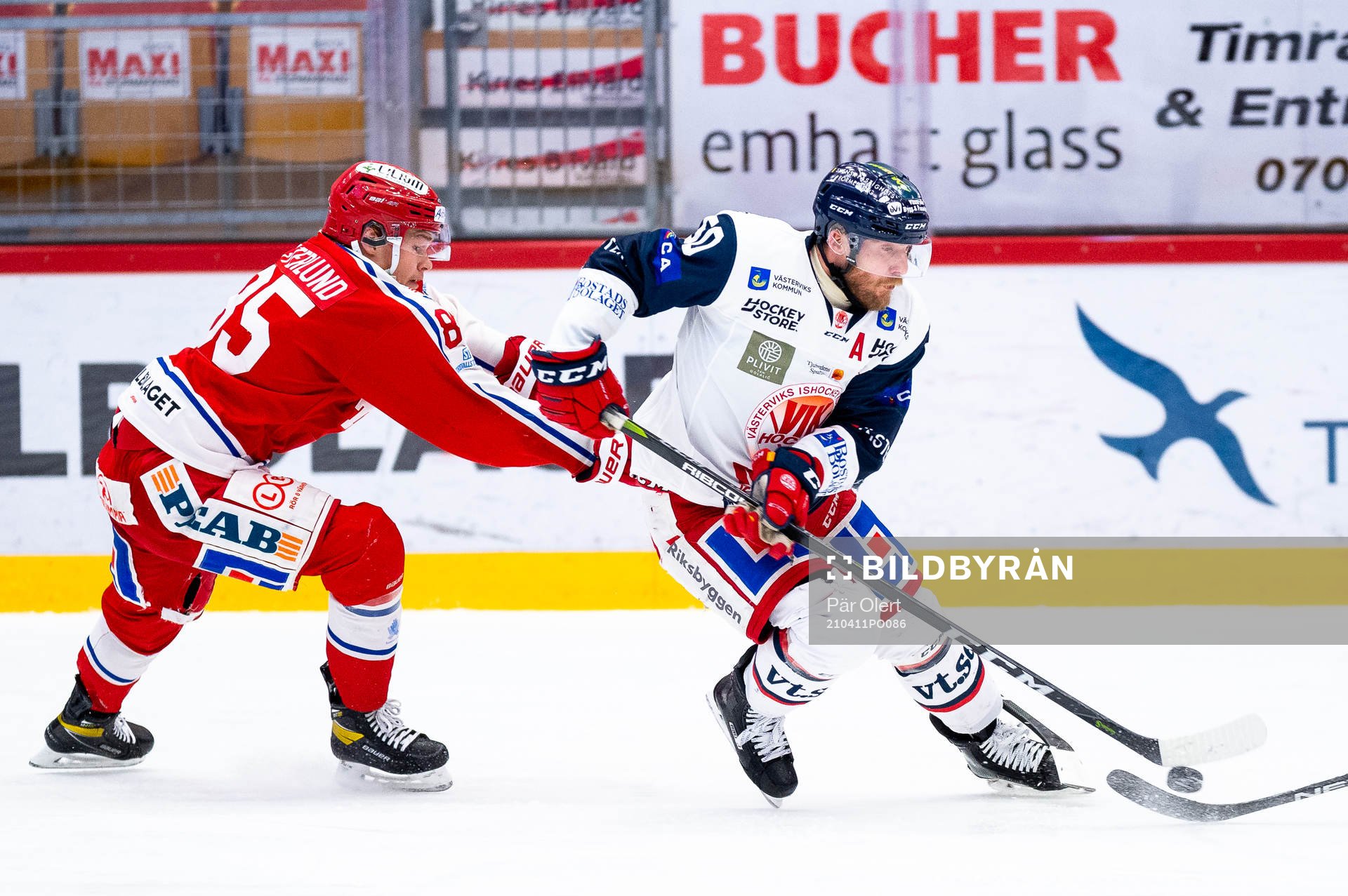 Timrås Filip Westerlund och Västerviks Kellen Jones