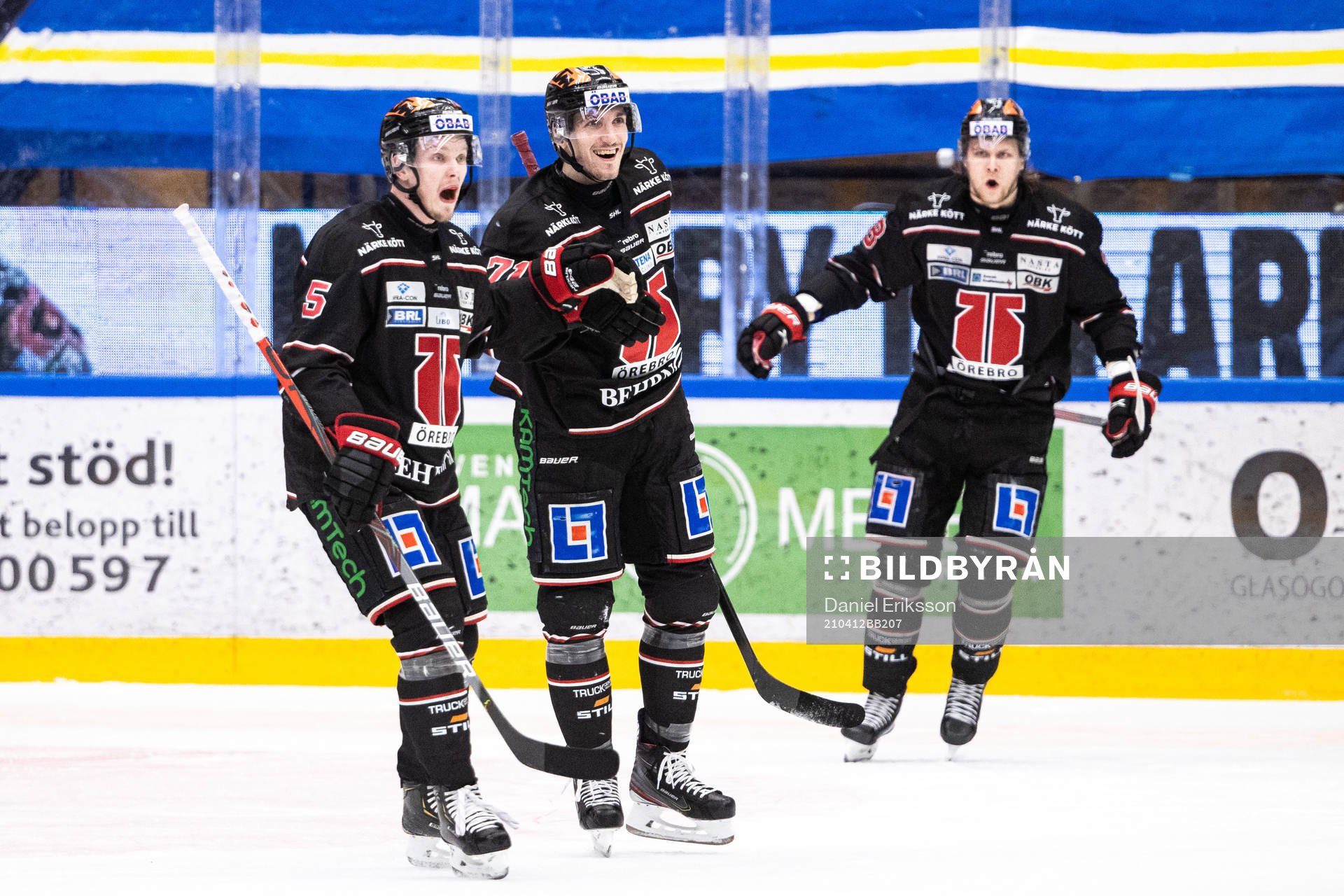 Örebros Borna Rendulic jublar