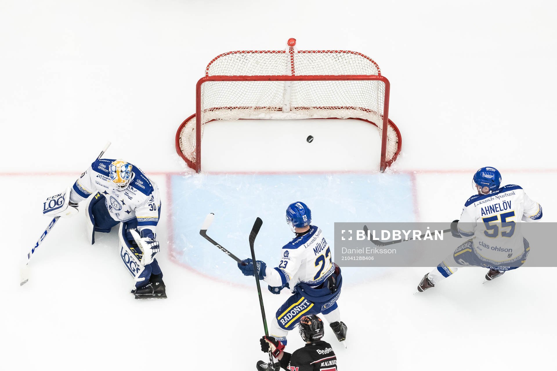 Leksands målvakt Janne Juvonen och Leksands Mirco Müller