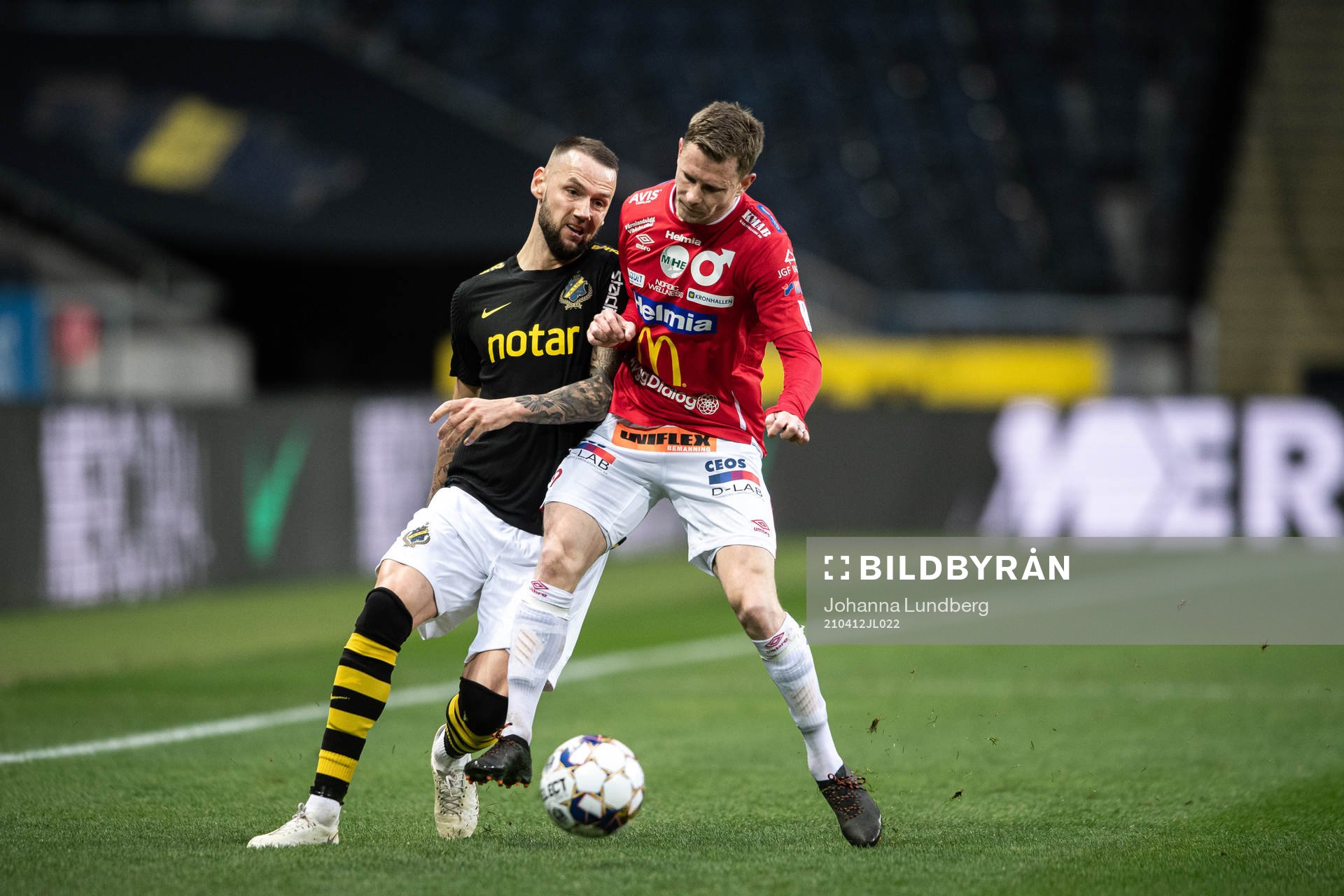 s Alexander Milosevic och Degerfors Johan Bertilsson