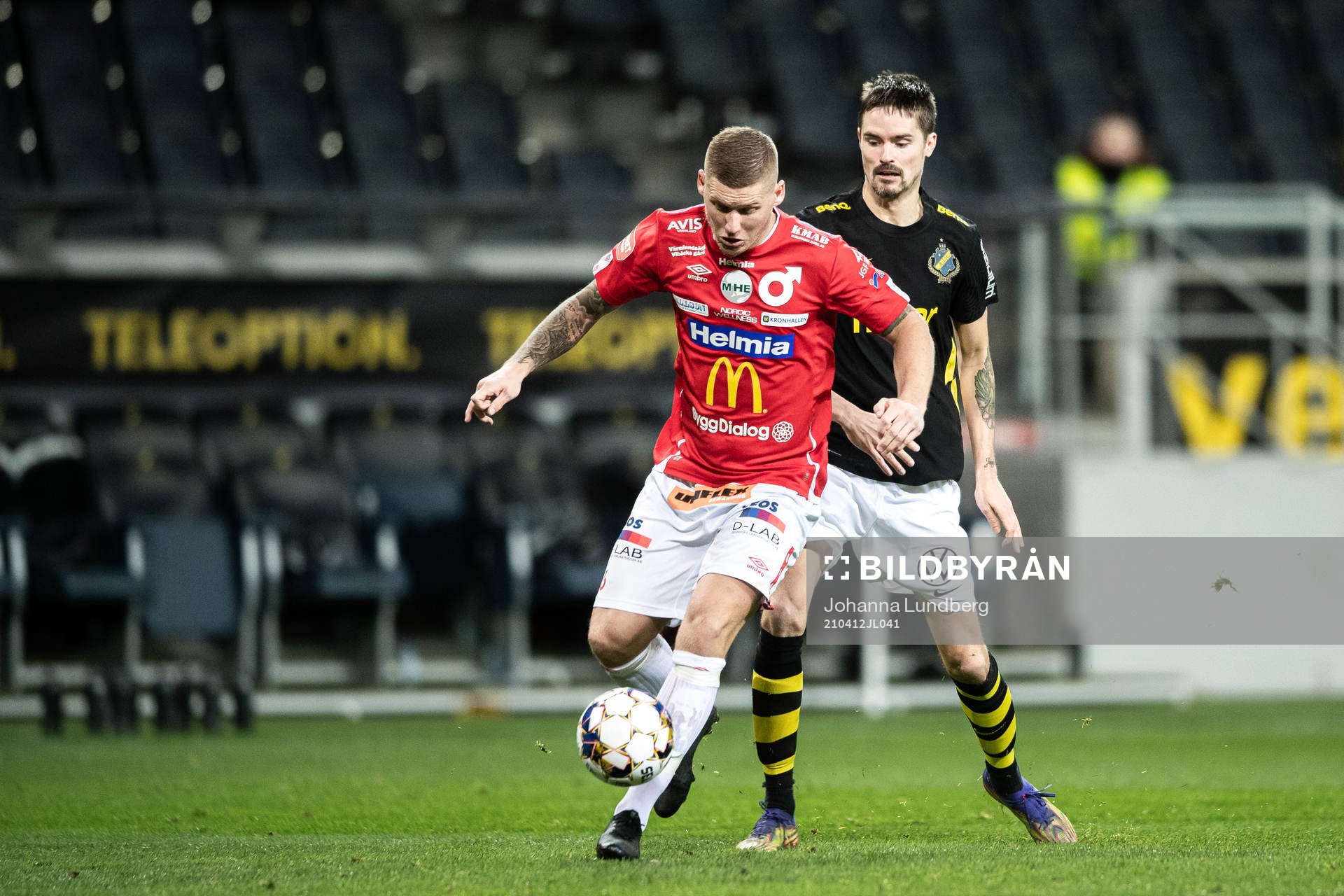 s Mikael Lustig