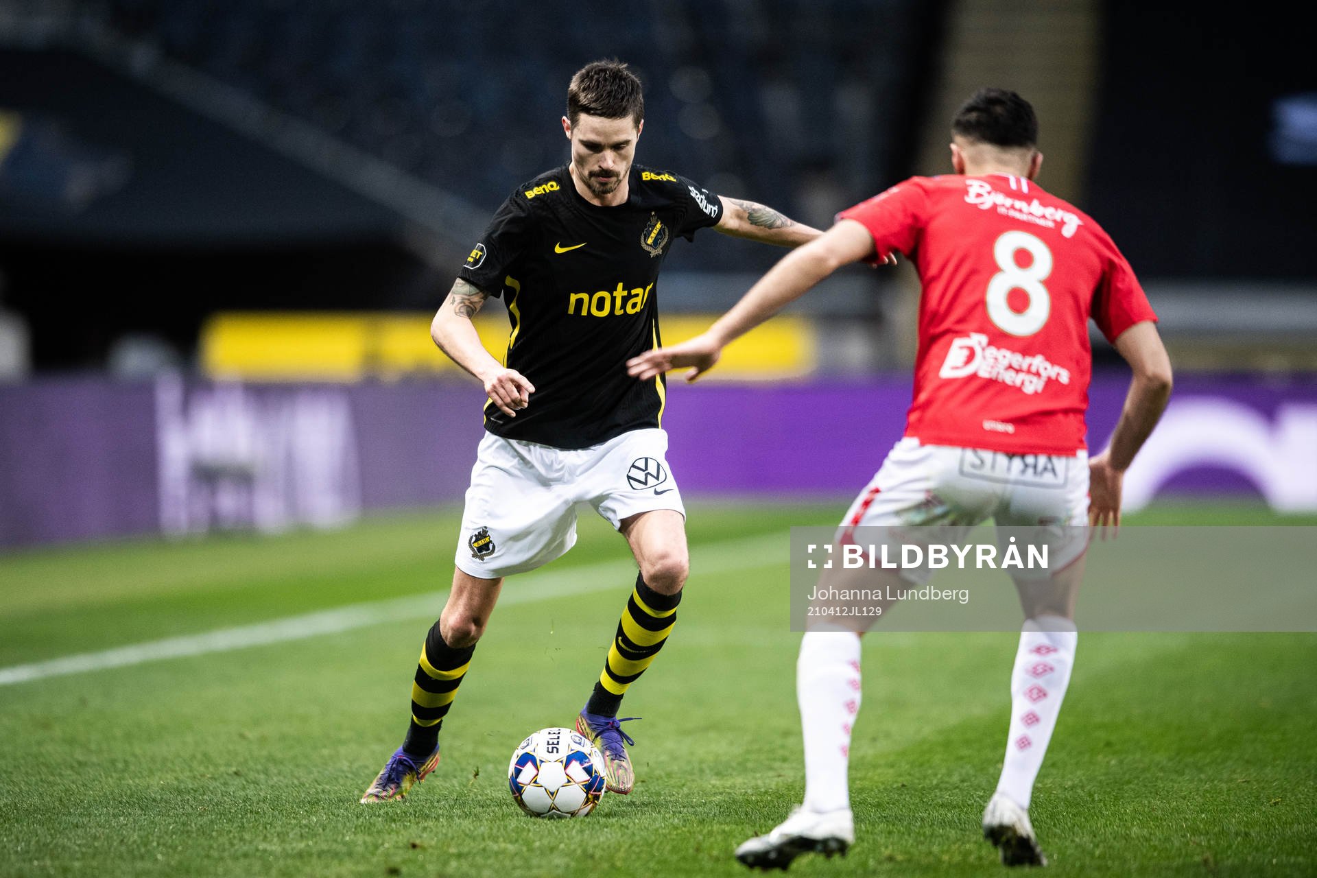 s Mikael Lustig