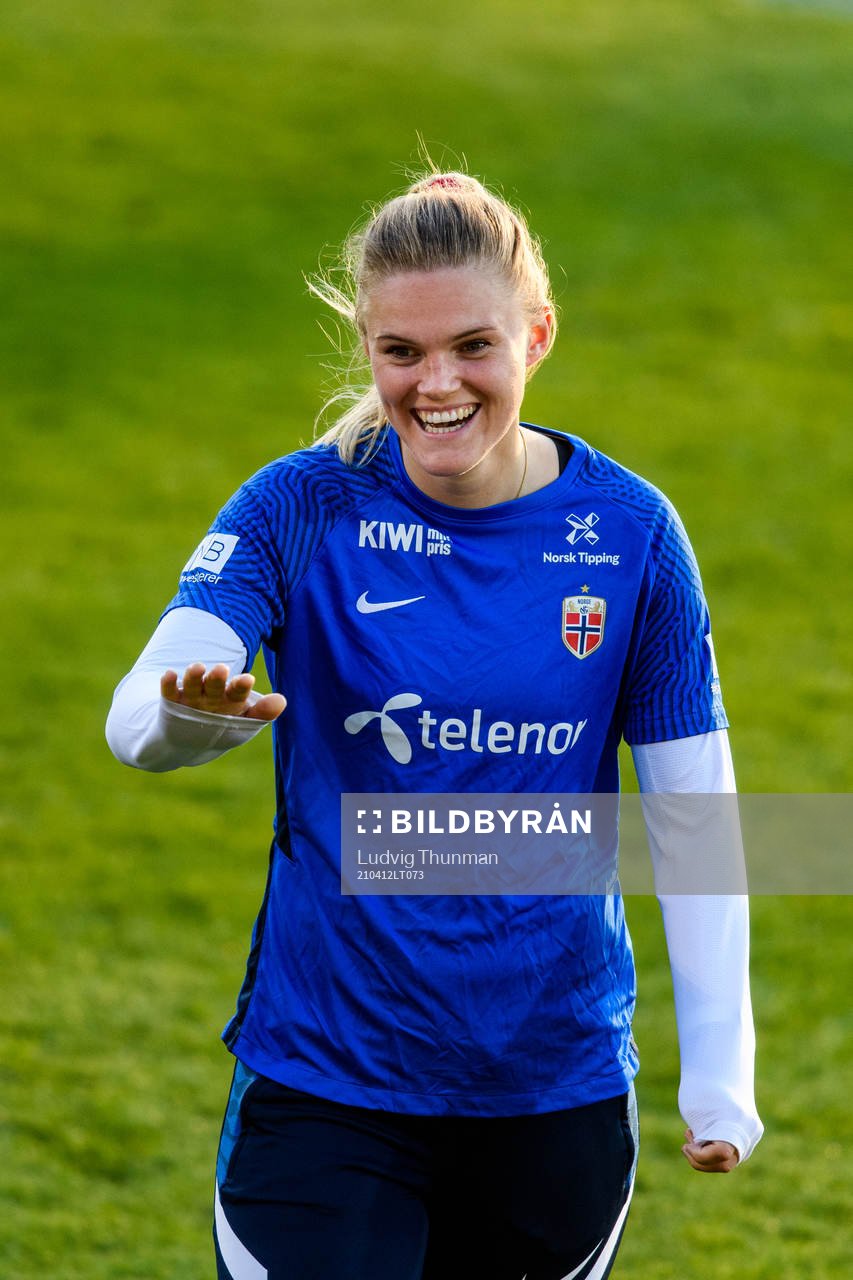 Kristine Bjørdal Leine of the Norwegian national football
