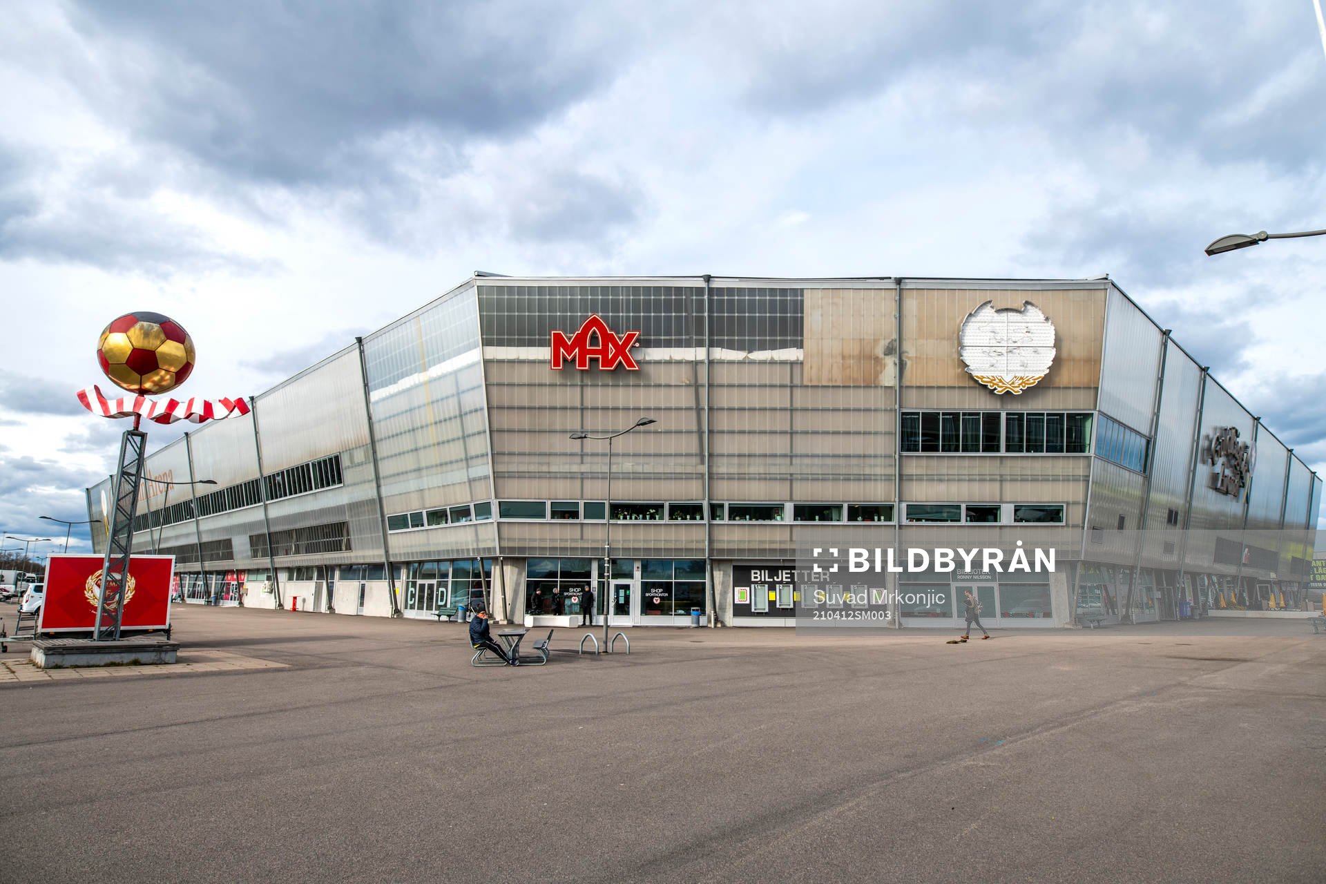 Exteriörbild av Guldfågeln Arena