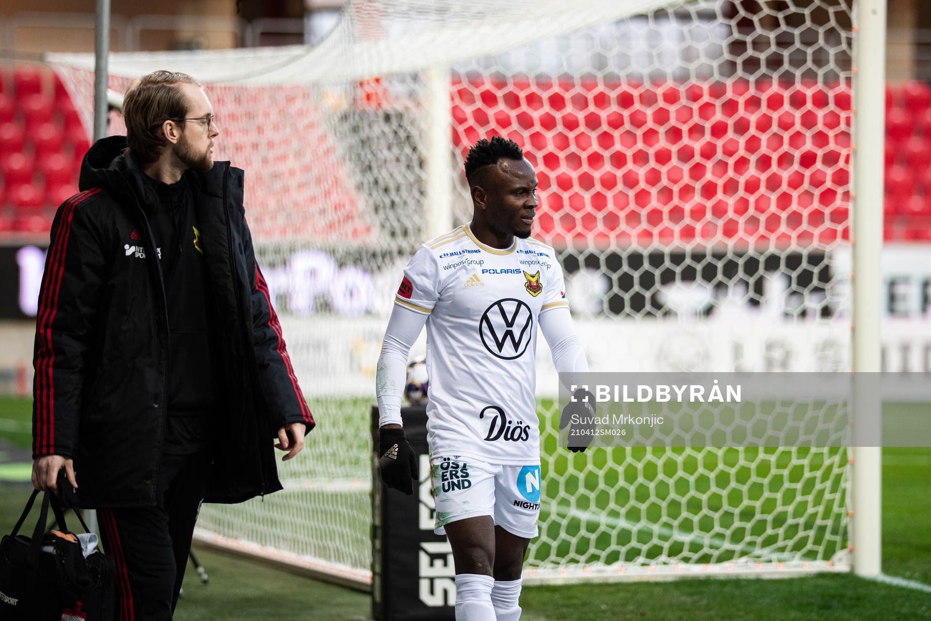 Östersunds Samuel Mensiro lämnar
