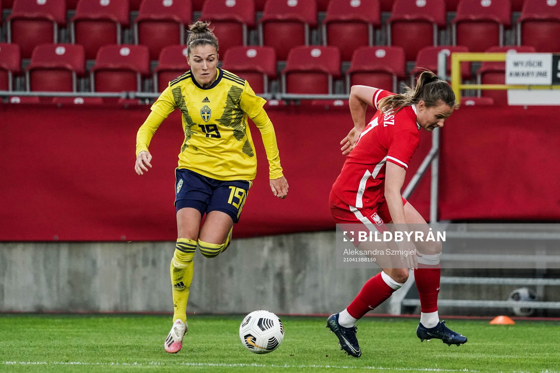 Filippa Angeldahl of Sweden and Małgorzata Mesjasz of