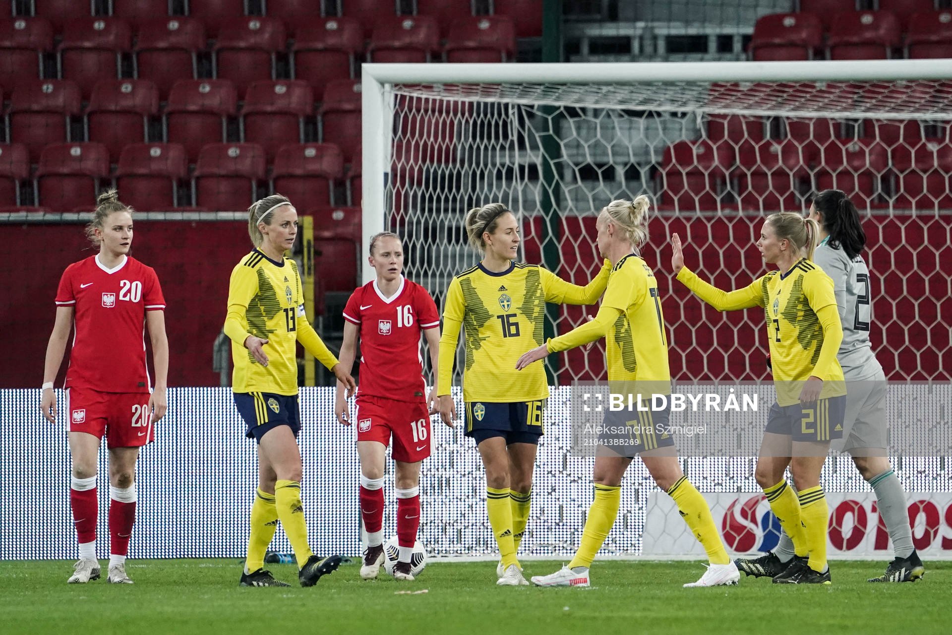 Amanda Ilestedt, Emma Kullberg, Caroline Seger and Jonna Andersson of Sweden celebrate after the women's international friendly football match between Poland and Sweden on April 13, 2021 in Lodz.