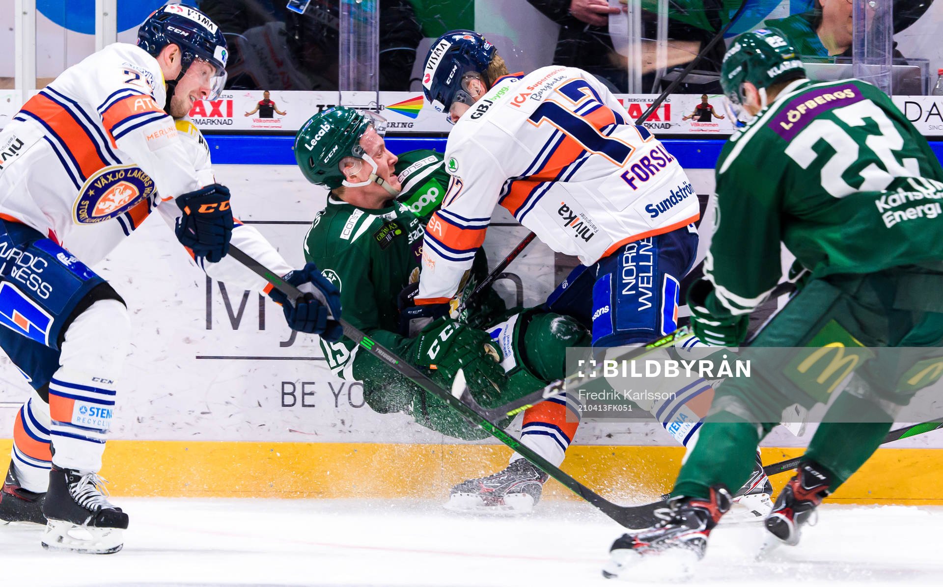 Färjestads Gustav Rydahl och Växjös Emil Forslund