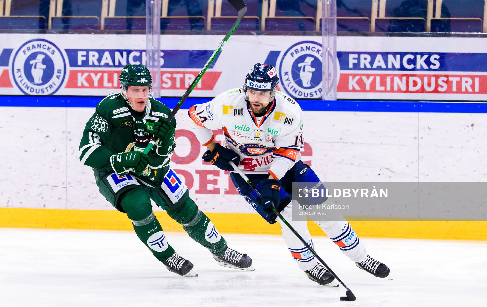 Färjestads Niclas Lundgren och Växjös Emil Pettersson