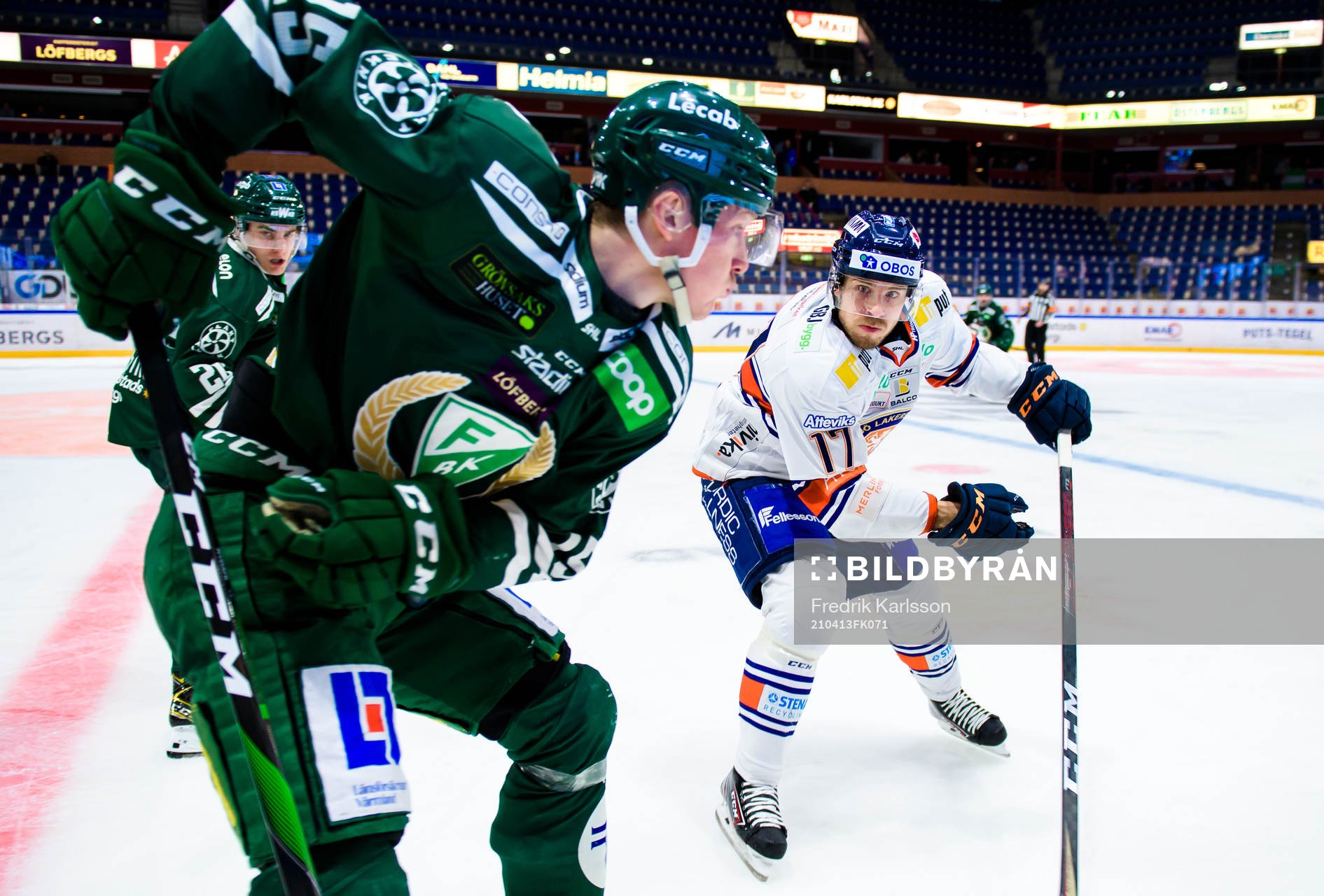 Färjestads Gustav Rydahl och Växjös Emil Forslund