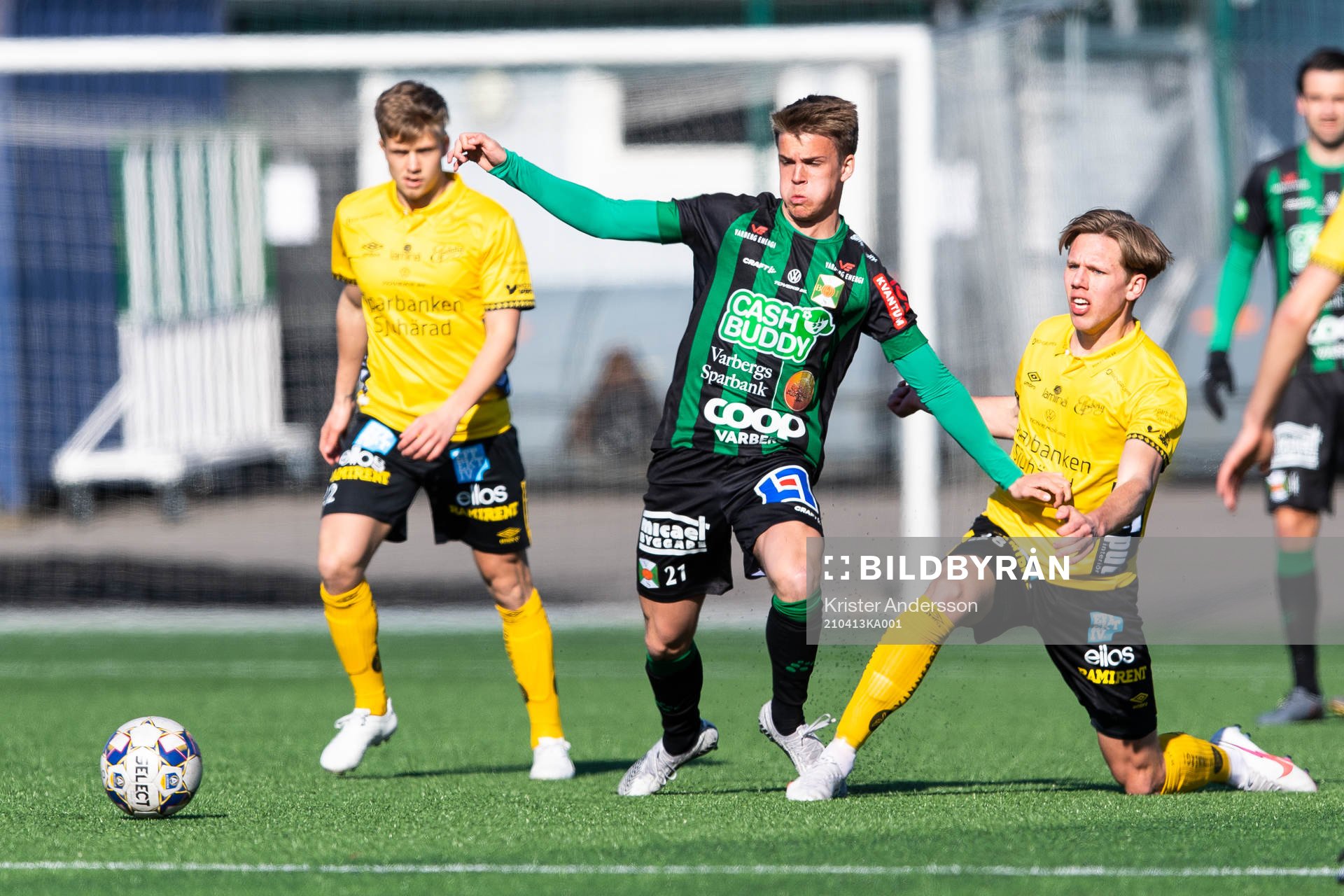 Varbergs Victor Karlsson och Elfsbors Noah Söderberg