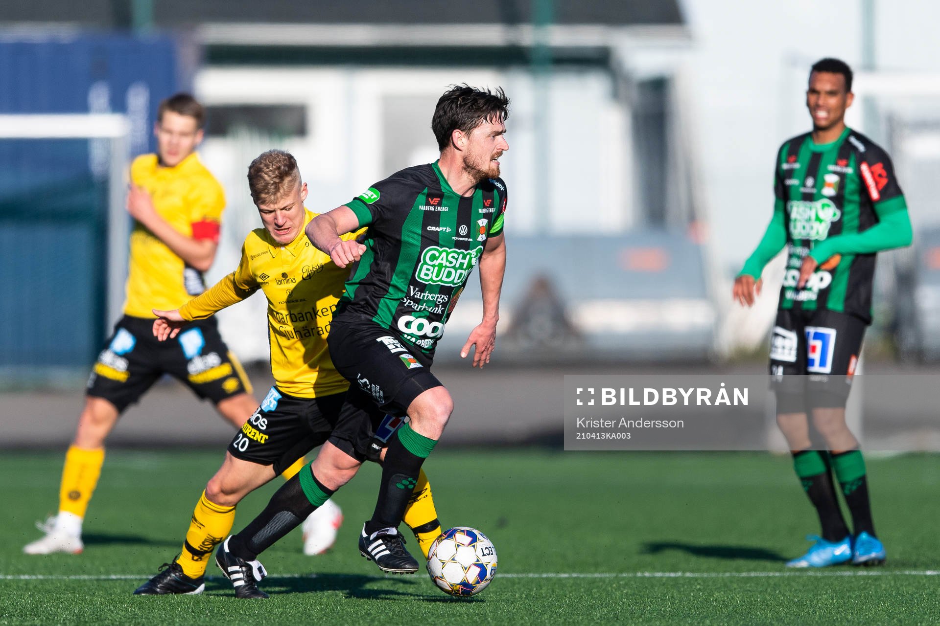 Varbergs Robin Tranberg under fotbollsmatchen i U21 Allsvenskan Mellersta mellan Varberg och Elfsborg den 13 april 2021 i Varberg. 