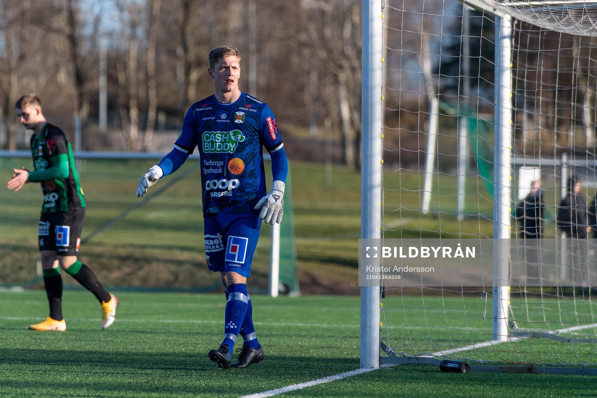 Varbergs Philip Mårtensson under fotbollsmatchen i U21 Allsvenskan Mellersta mellan Varberg och Elfsborg den 13 april 2021 i Varberg.