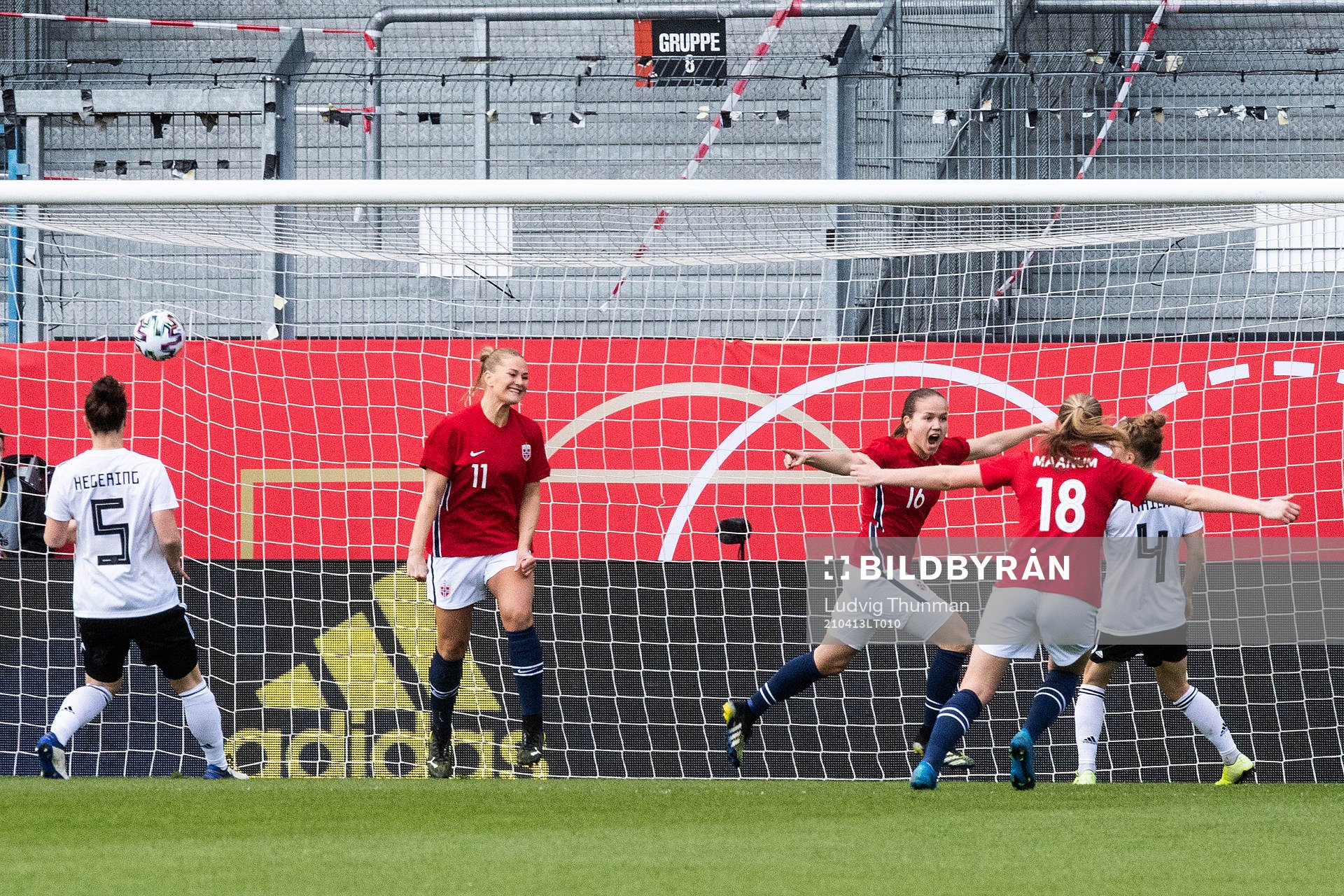Guro Reiten of Norway celebrates