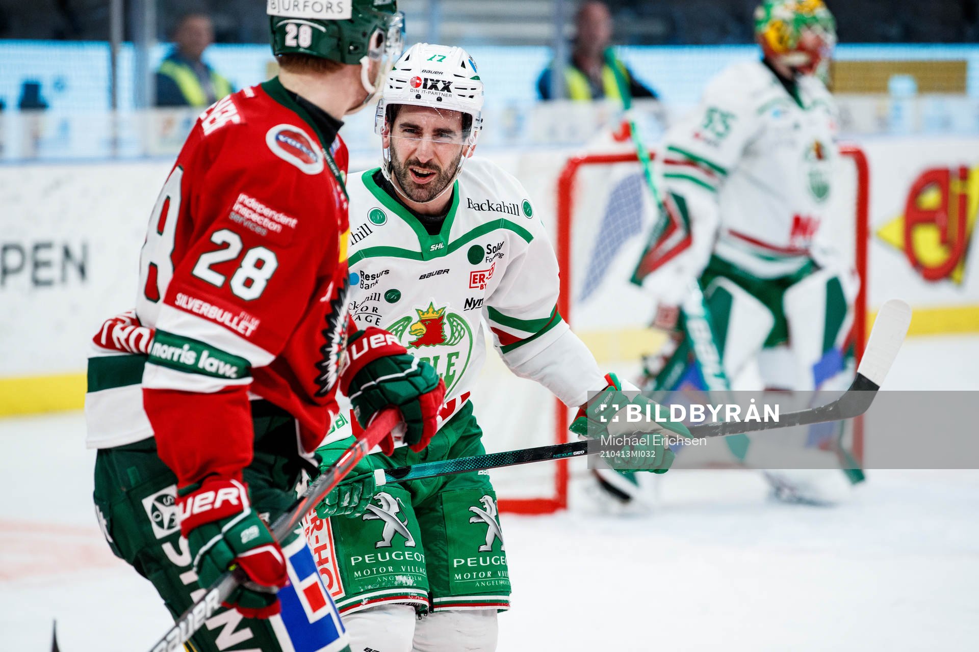 Frölundas Johan Sundström och Rögles Joseph LaLeggia