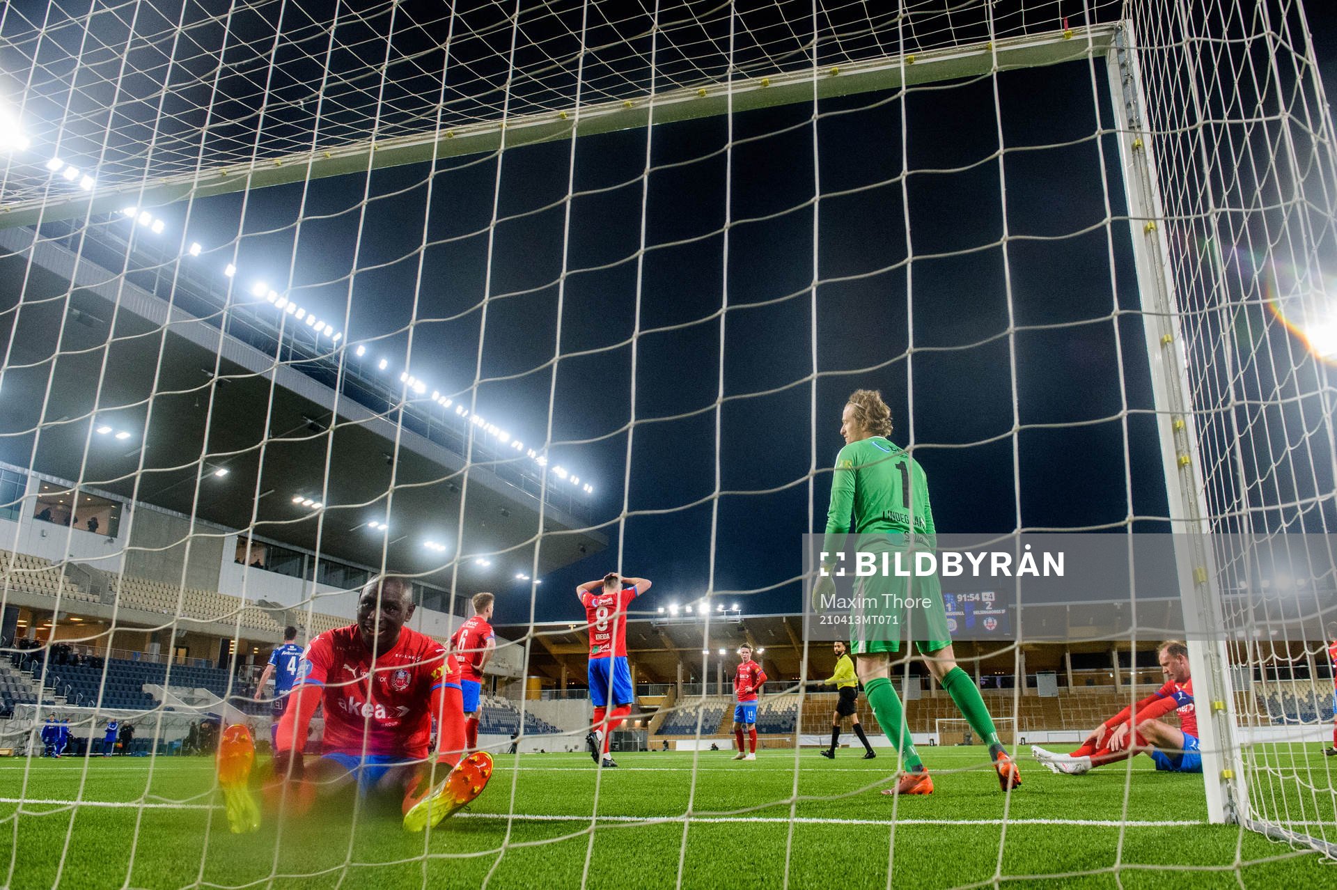 Helsingborgs Andreas Granqvist och målvakt Anders