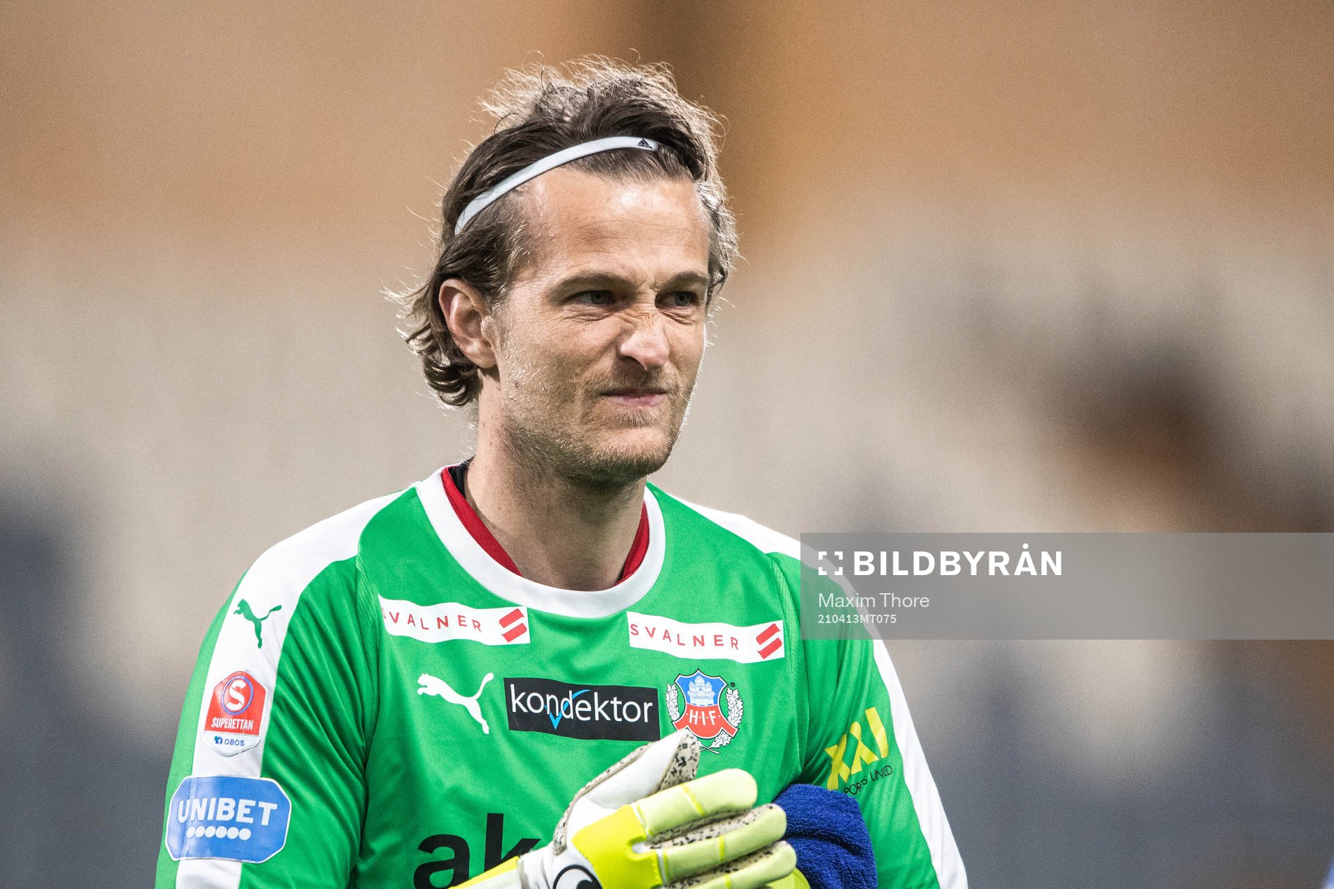 Helsingborgs målvakt Anders Lindegaard deppar