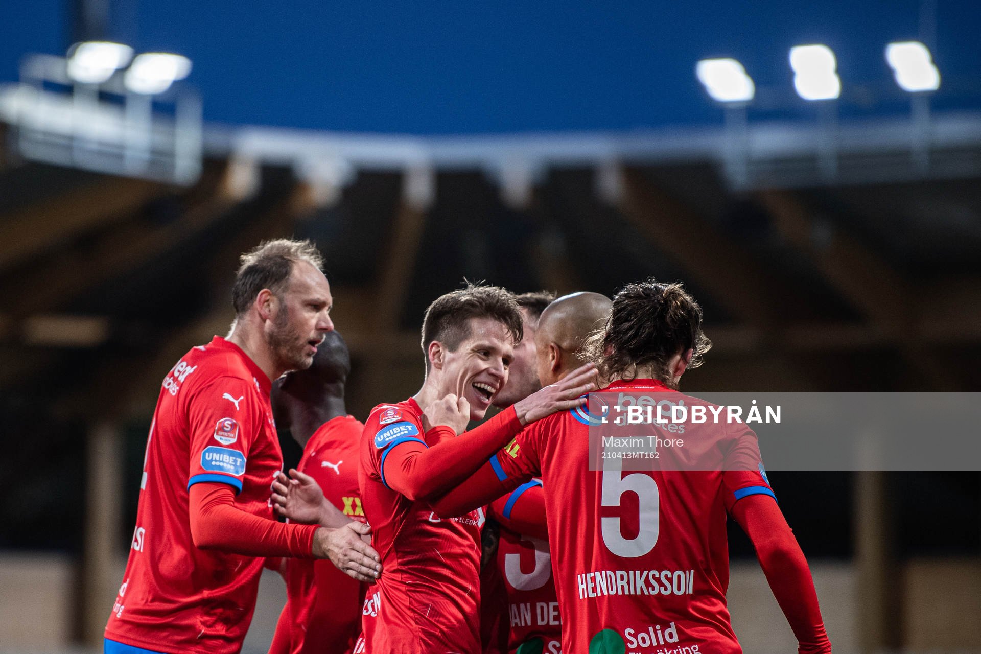 Helsingborgs Bödvar Bödvarsson jublar med Brandur